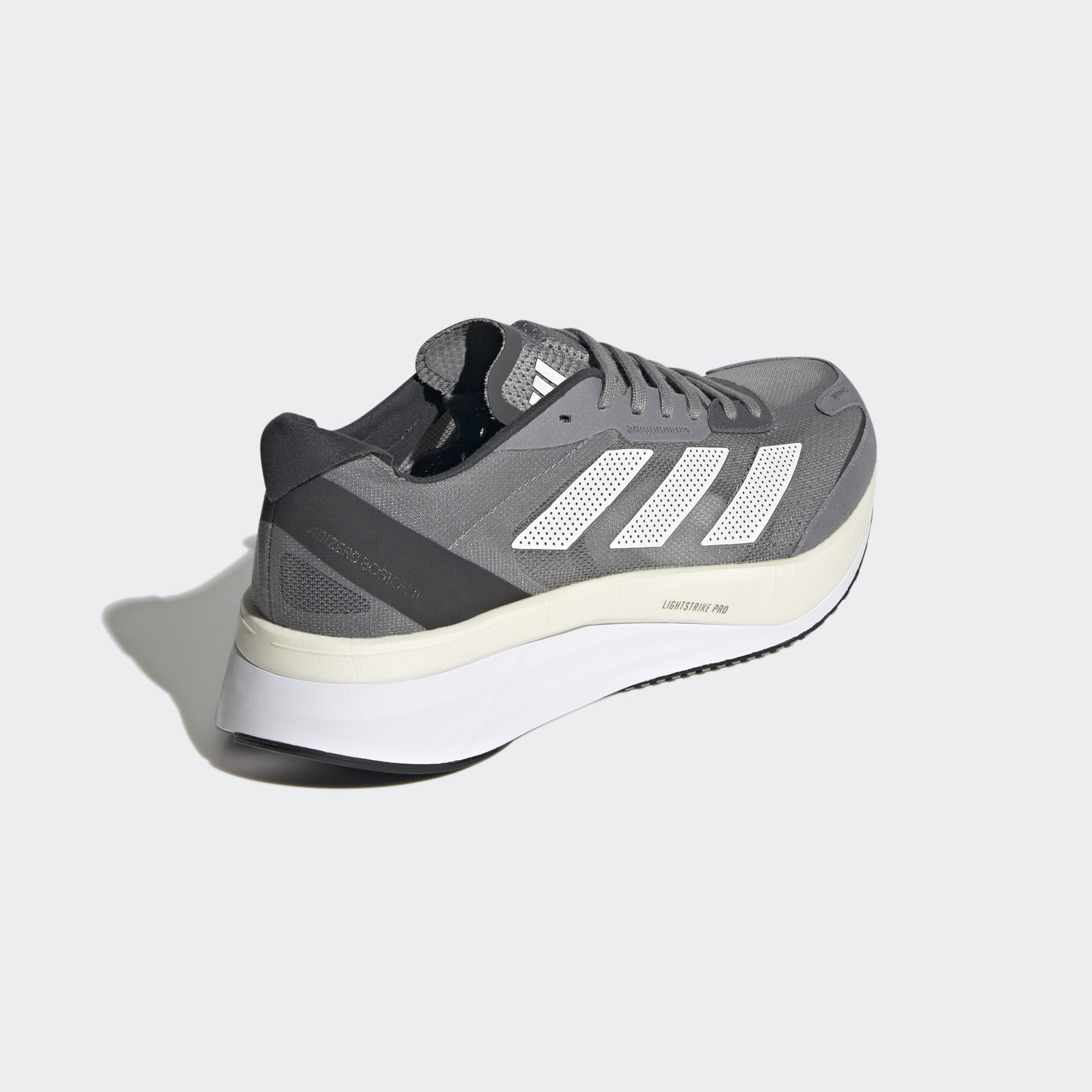 Tenis Adizero Boston 11