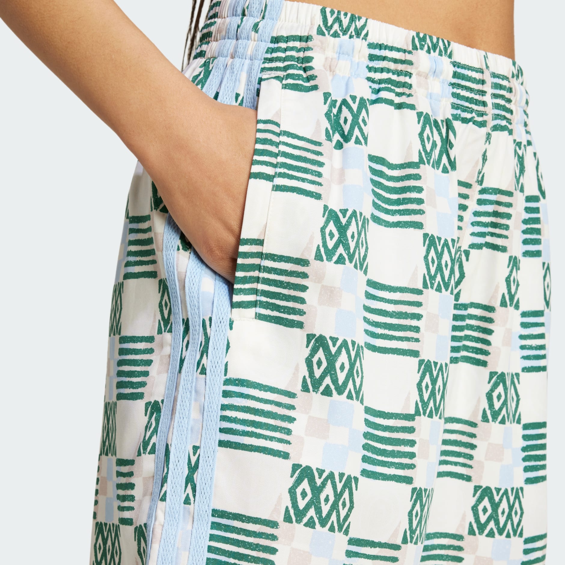 '80s Elongated Shorts