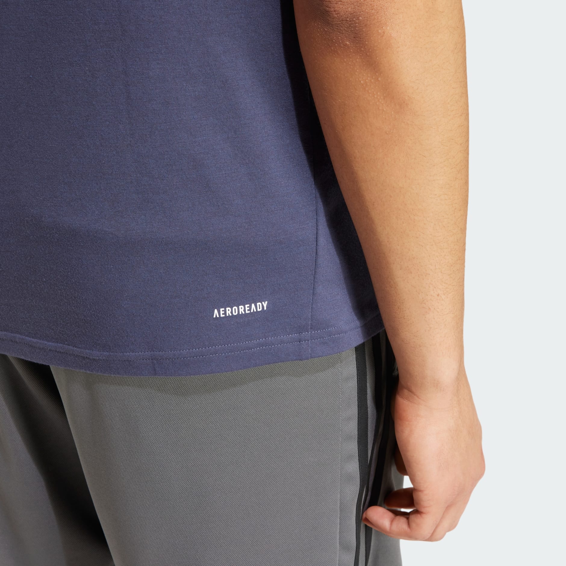 Train Essentials Feelready Logo Training Tee