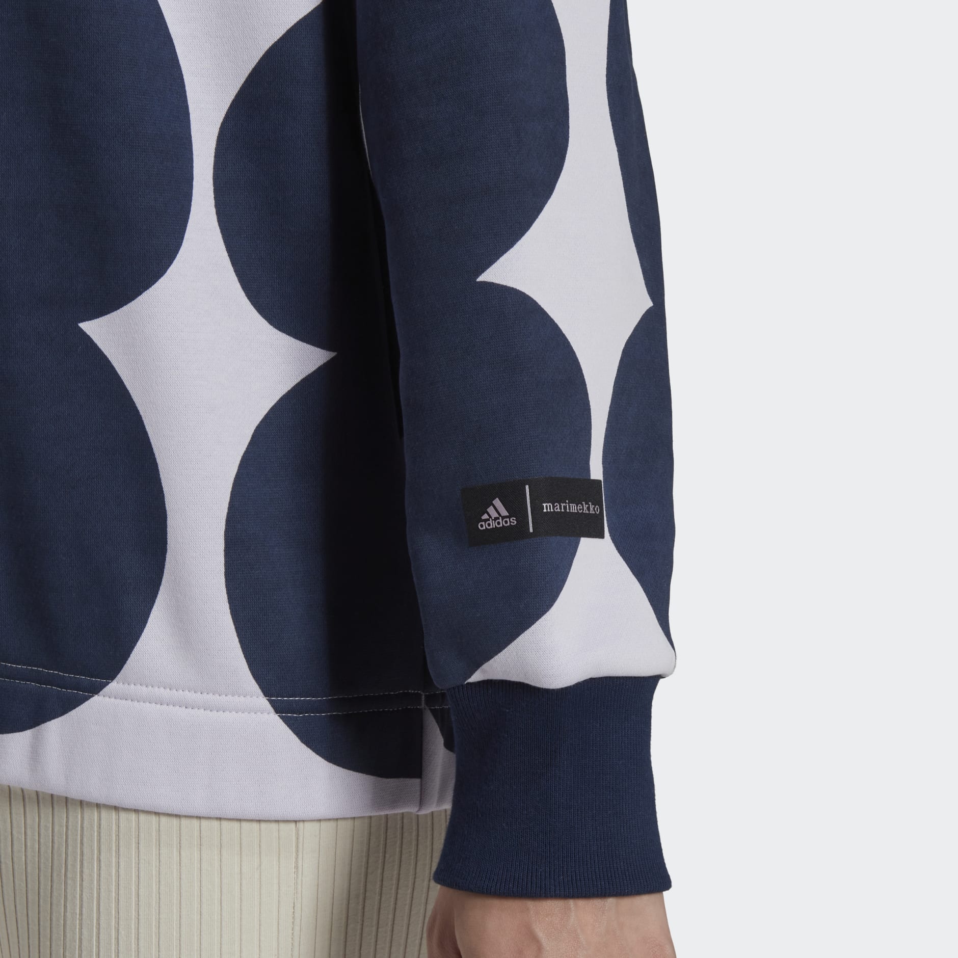 كنزة Marimekko