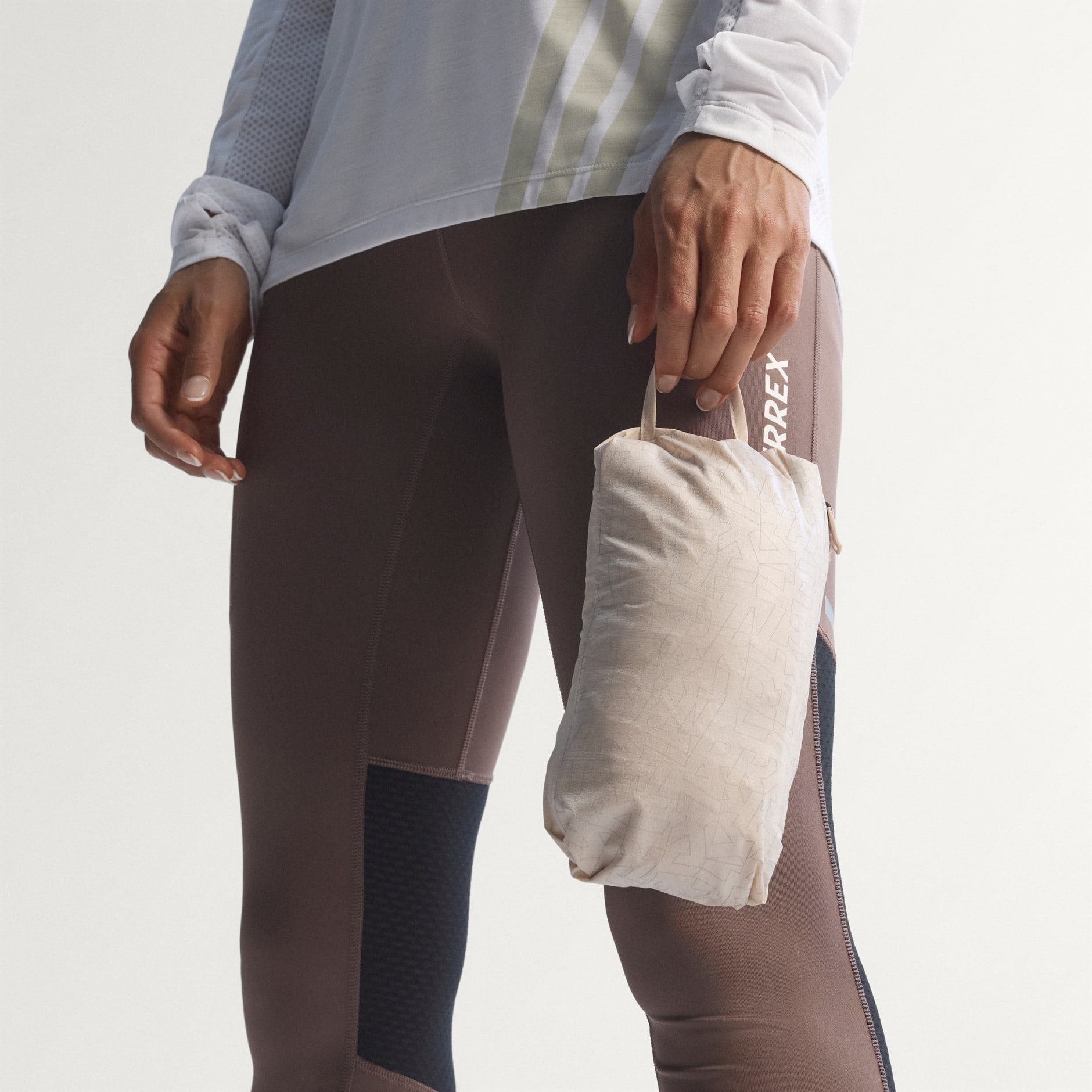 Jakna Terrex Xperior 2.5 Layer Light CLIMAPROOF