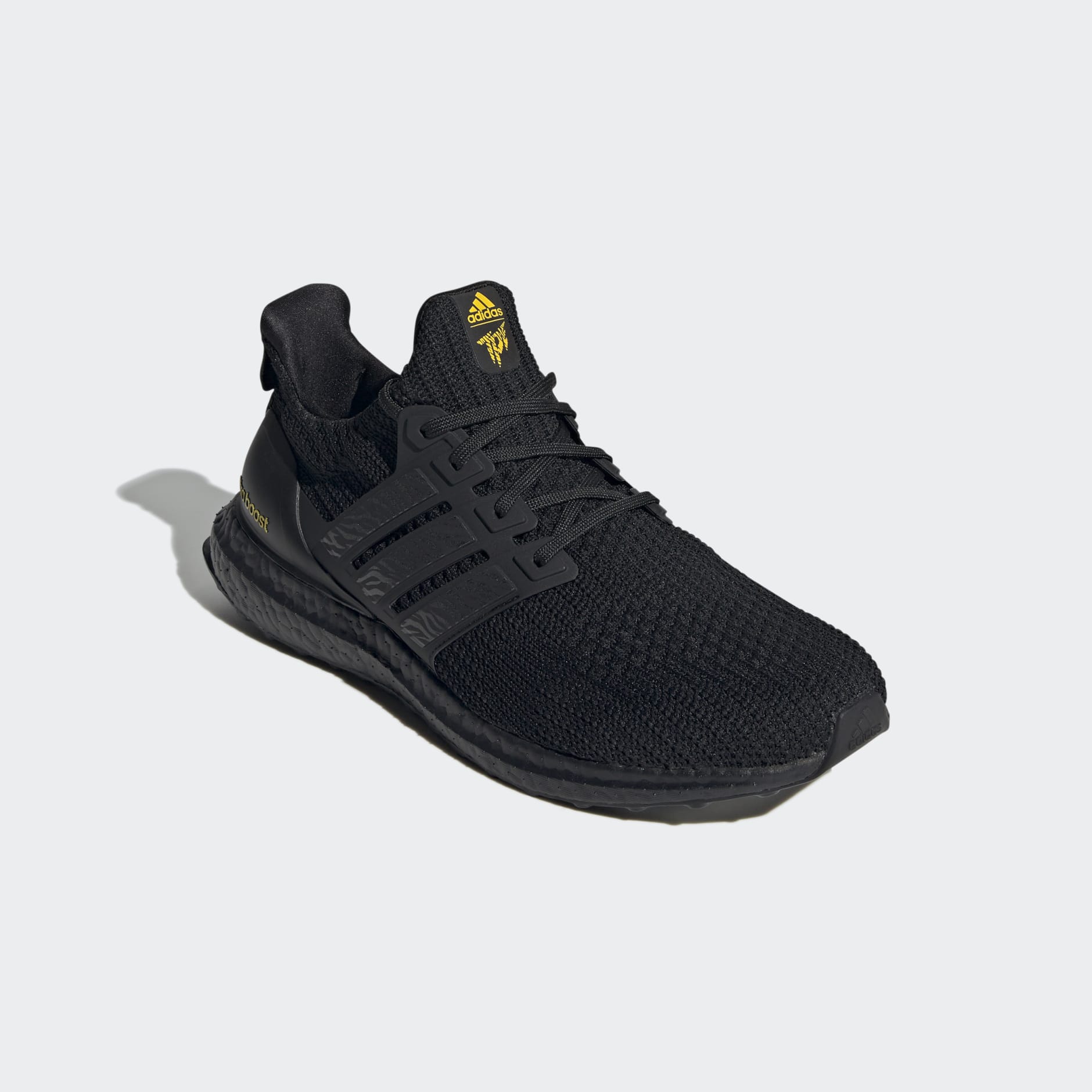 Ultraboost 4 DNA Shoes