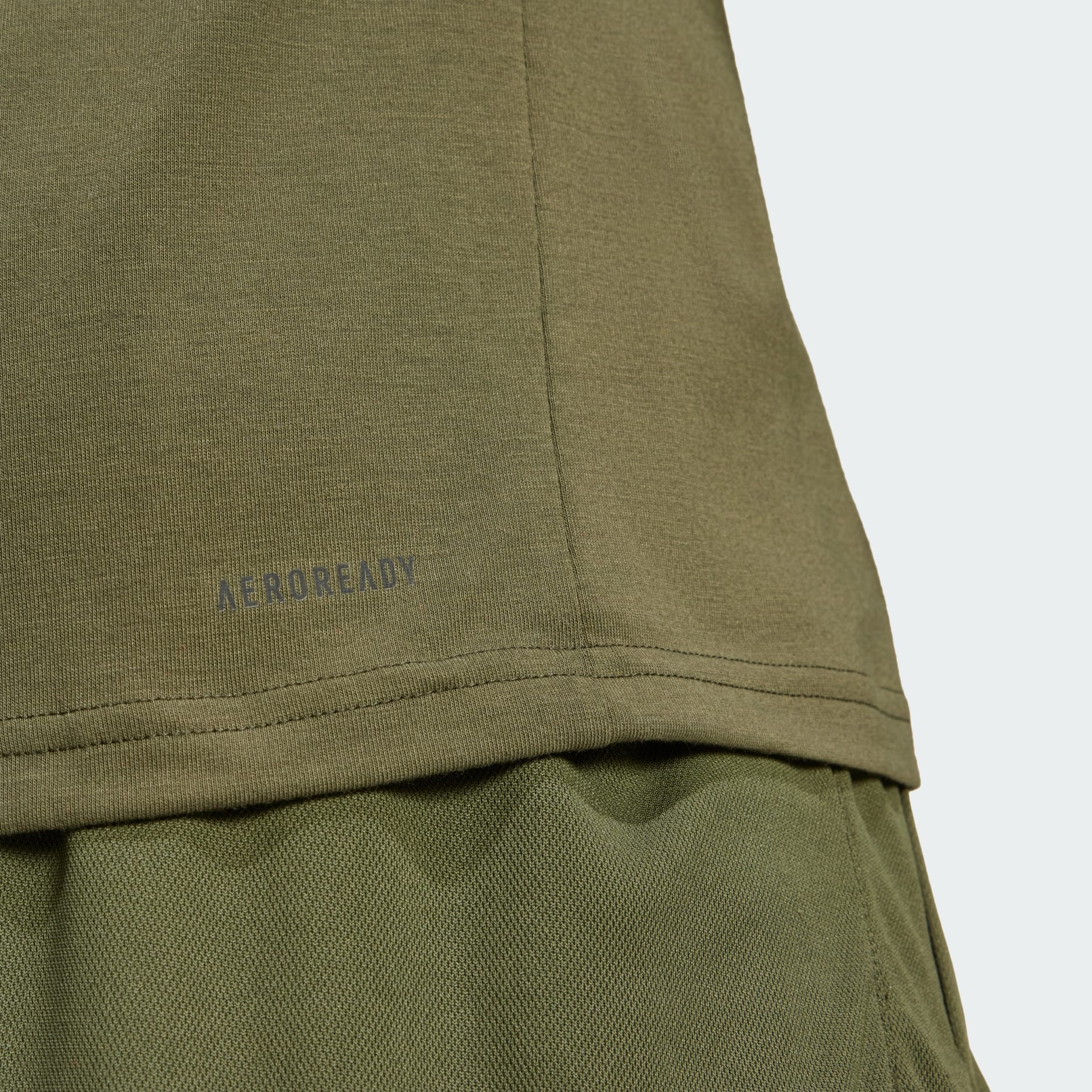 تيشيرت تدريب Train Essentials Feelready Logo