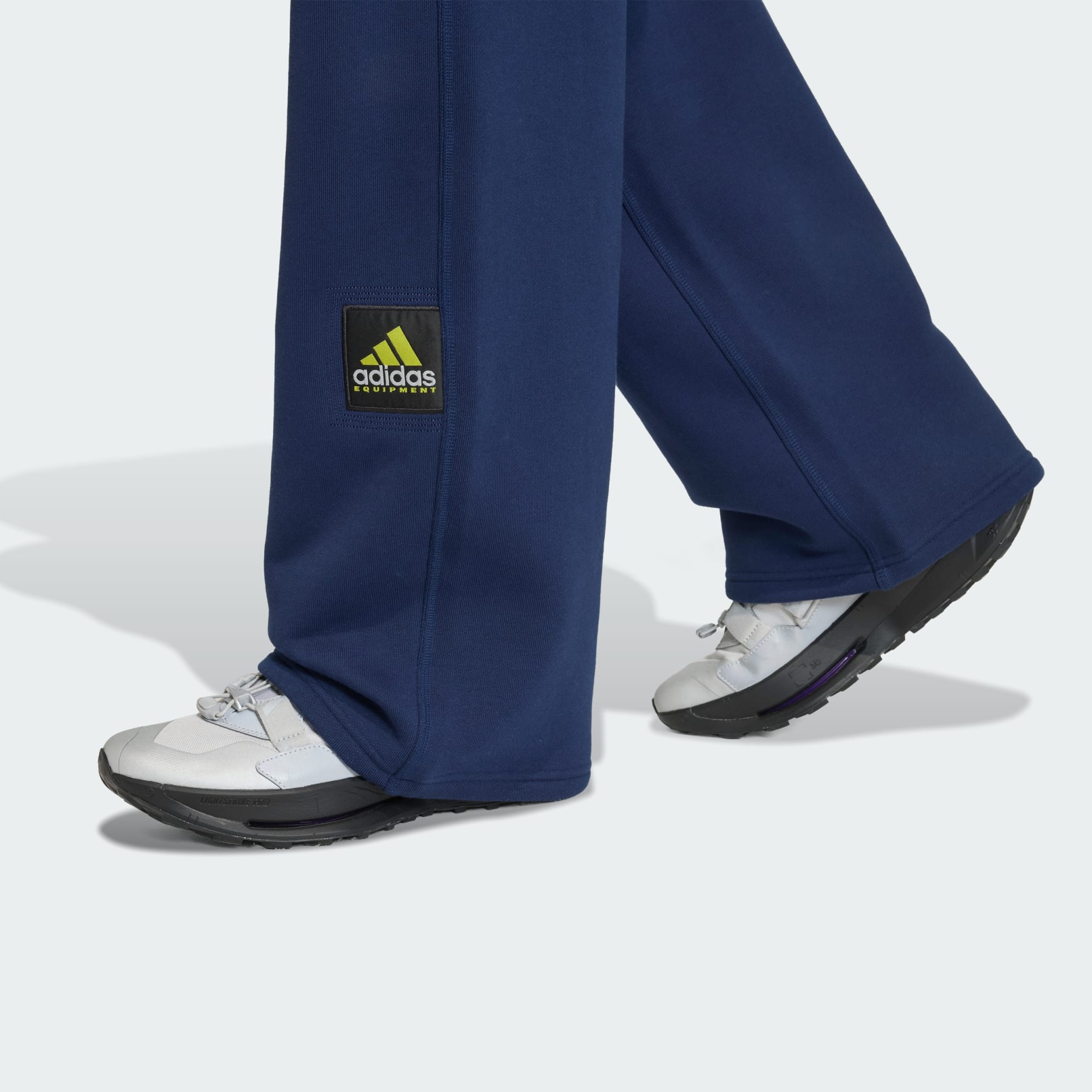 PANTALONI DE TRENING ADIDAS EQUIPMENT OPEN HEM