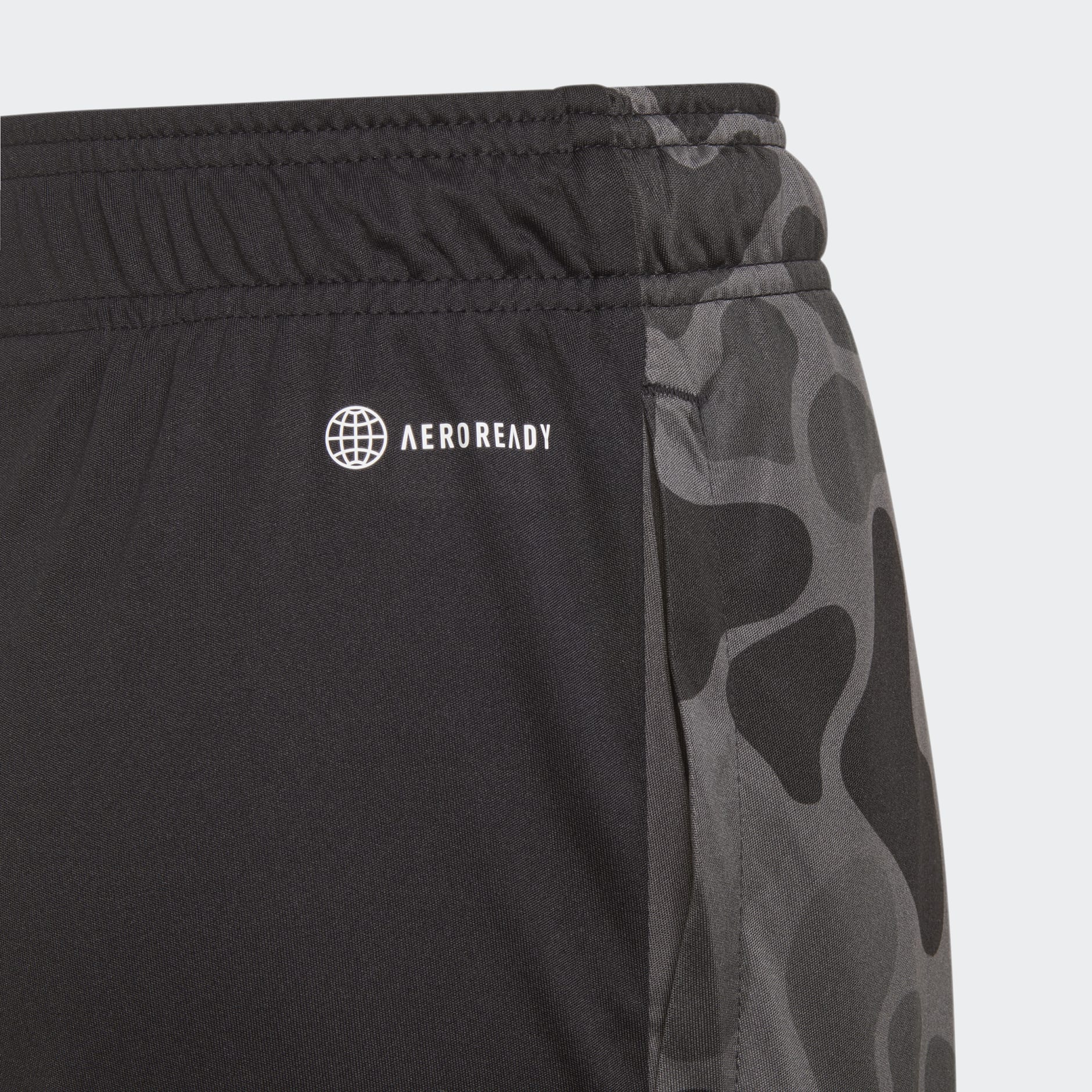 شورت Designed to Move Camo