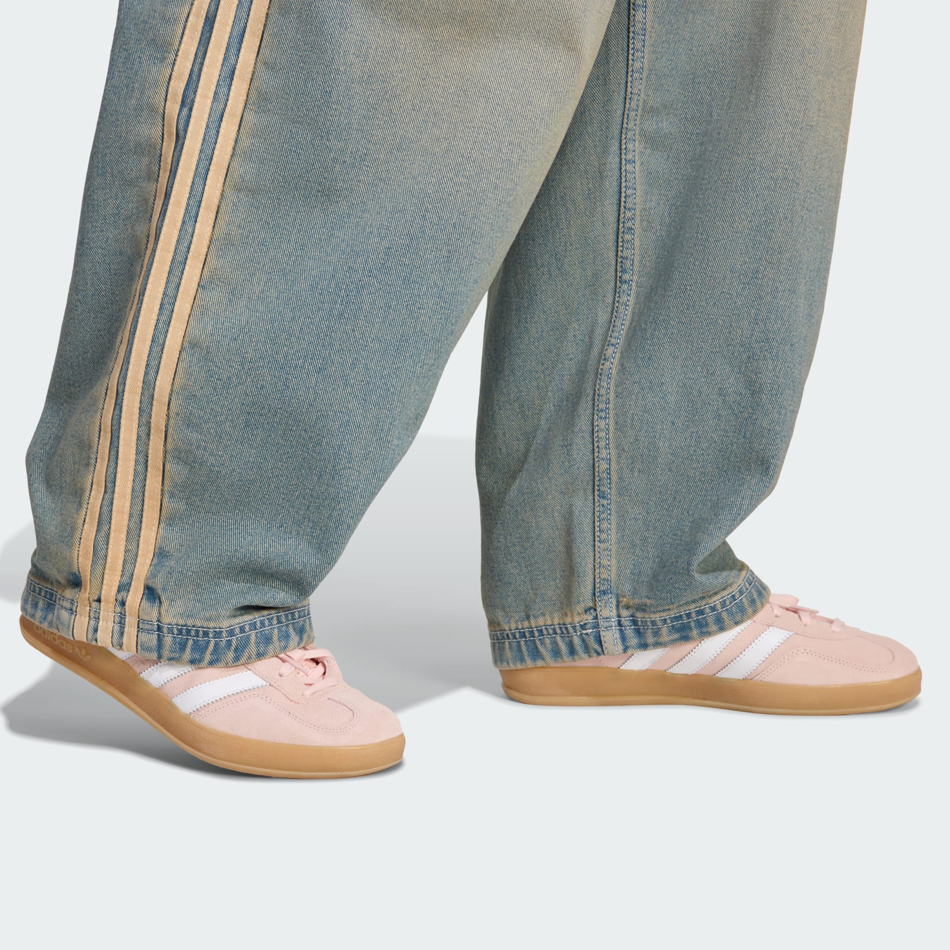デニム・ジーパン [ADIDAS] Premium Essential Denim Pants adidas Premium Essentials Denim Pant - Blue | Free Shipping