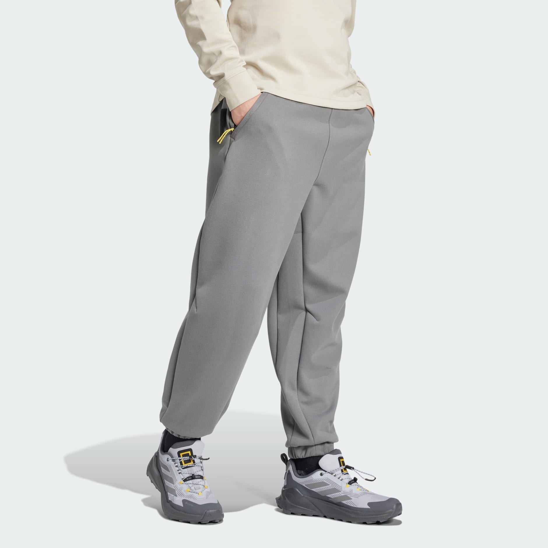 &copy;National Geographic Aeroready Warming Pants