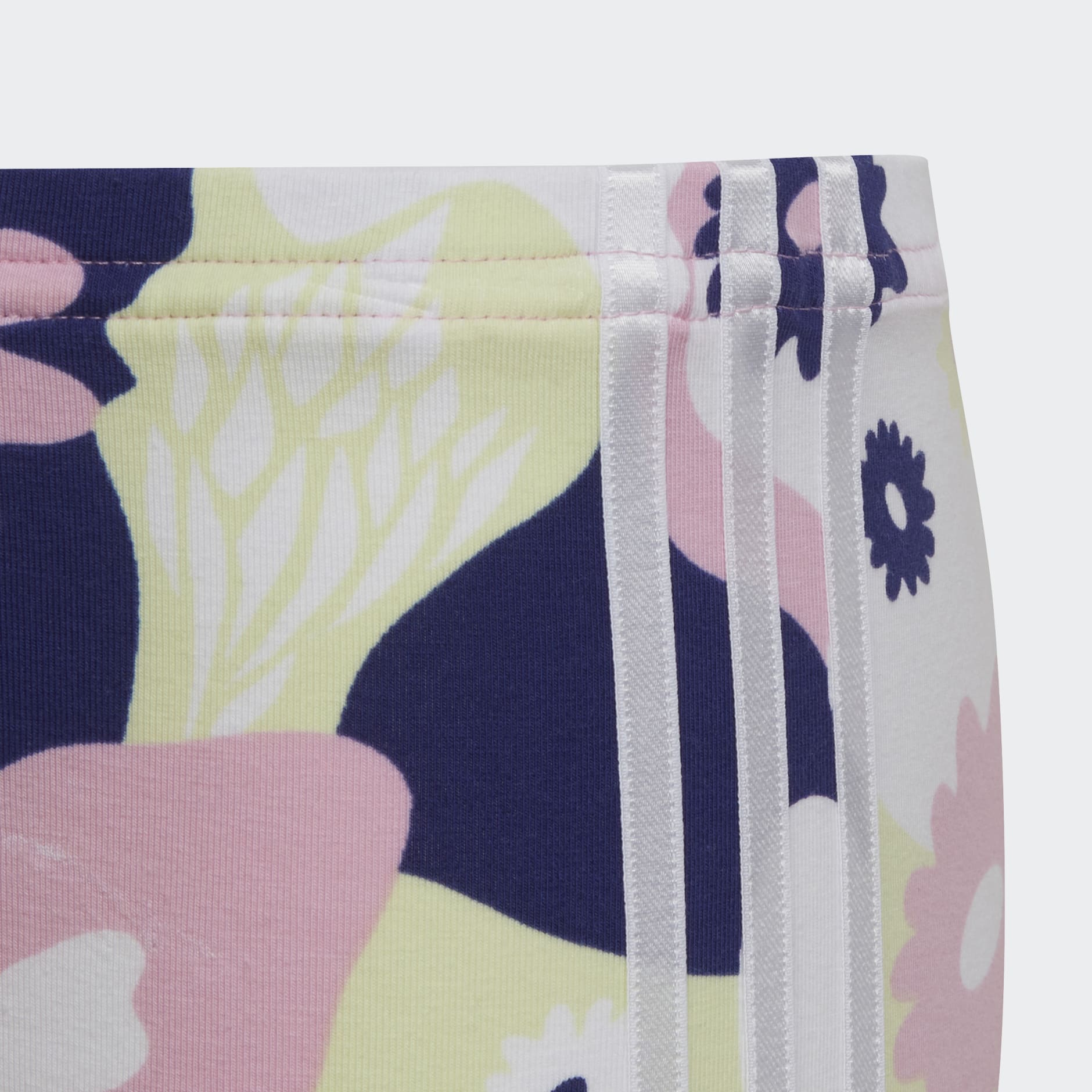 Allover Flower Print Cycling Shorts
