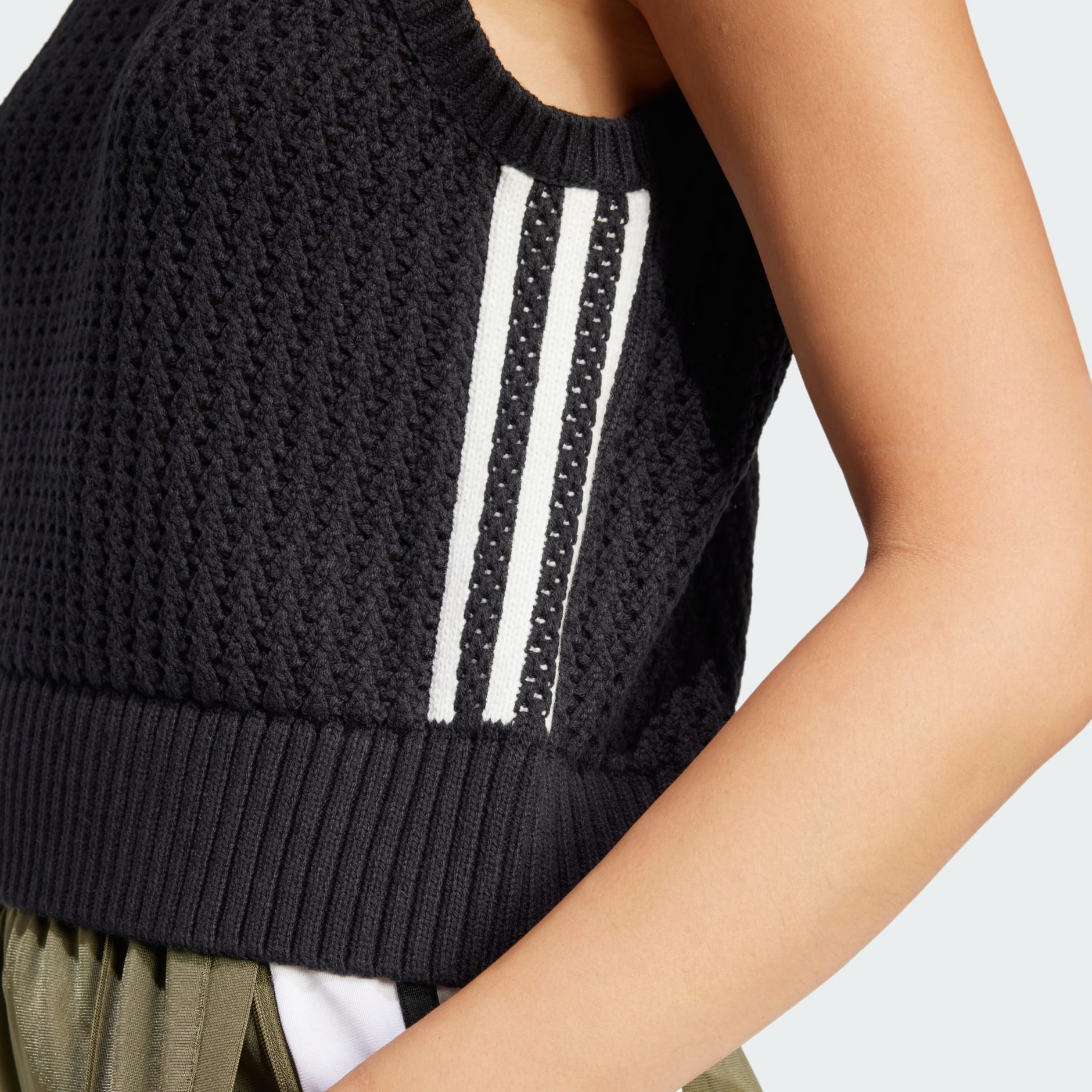 ★adidas★ knitted vest black CLOTHING - Adicolor Knitted Vest - Black | adidas Oman