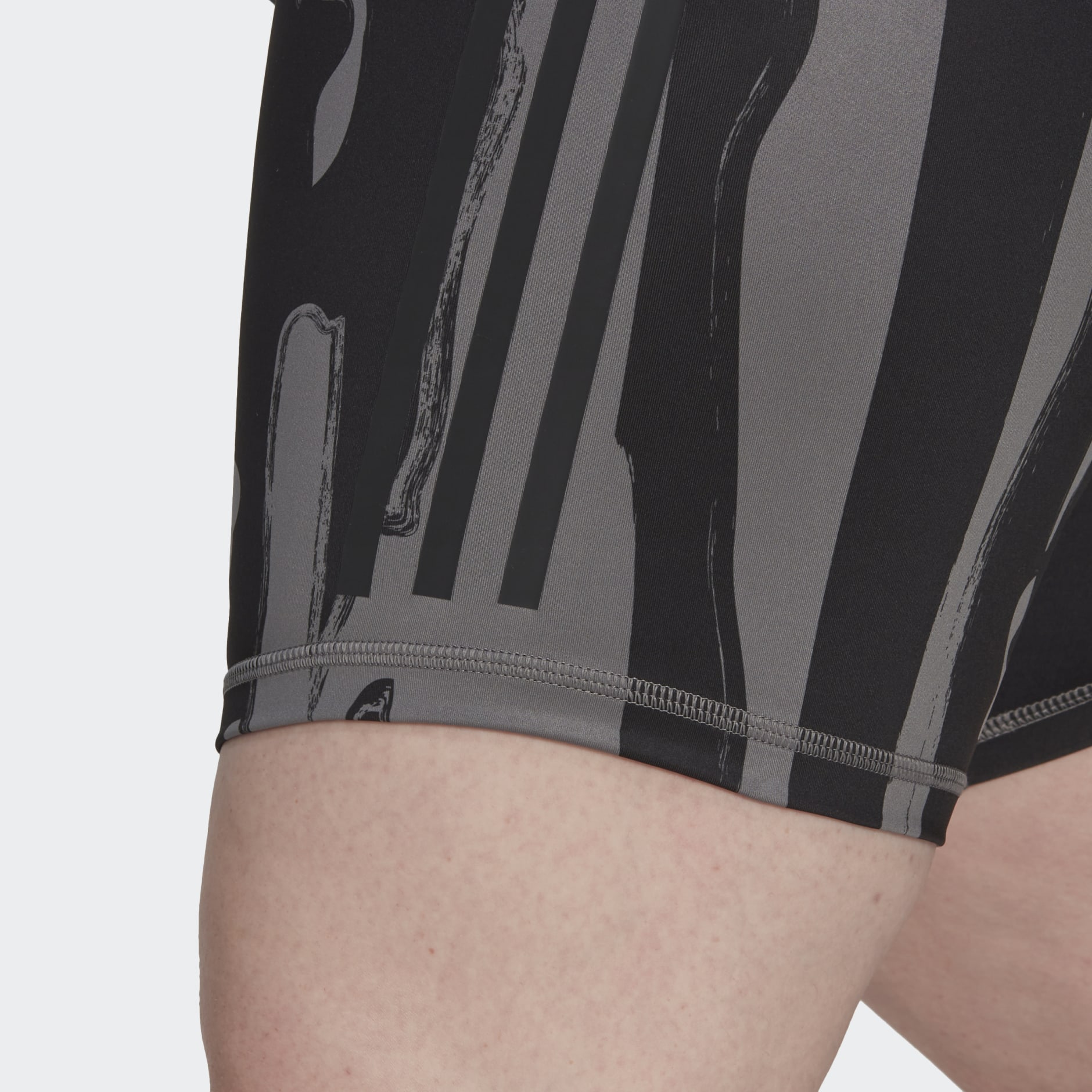 Thebe Magugu Biker Shorts (Plus Size)