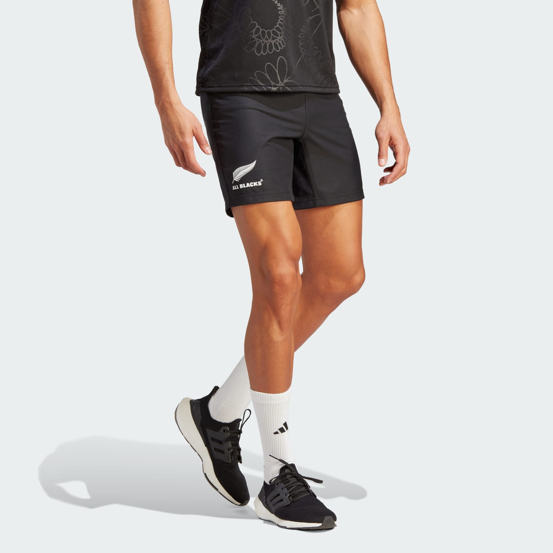 Adidas all cheap black shorts