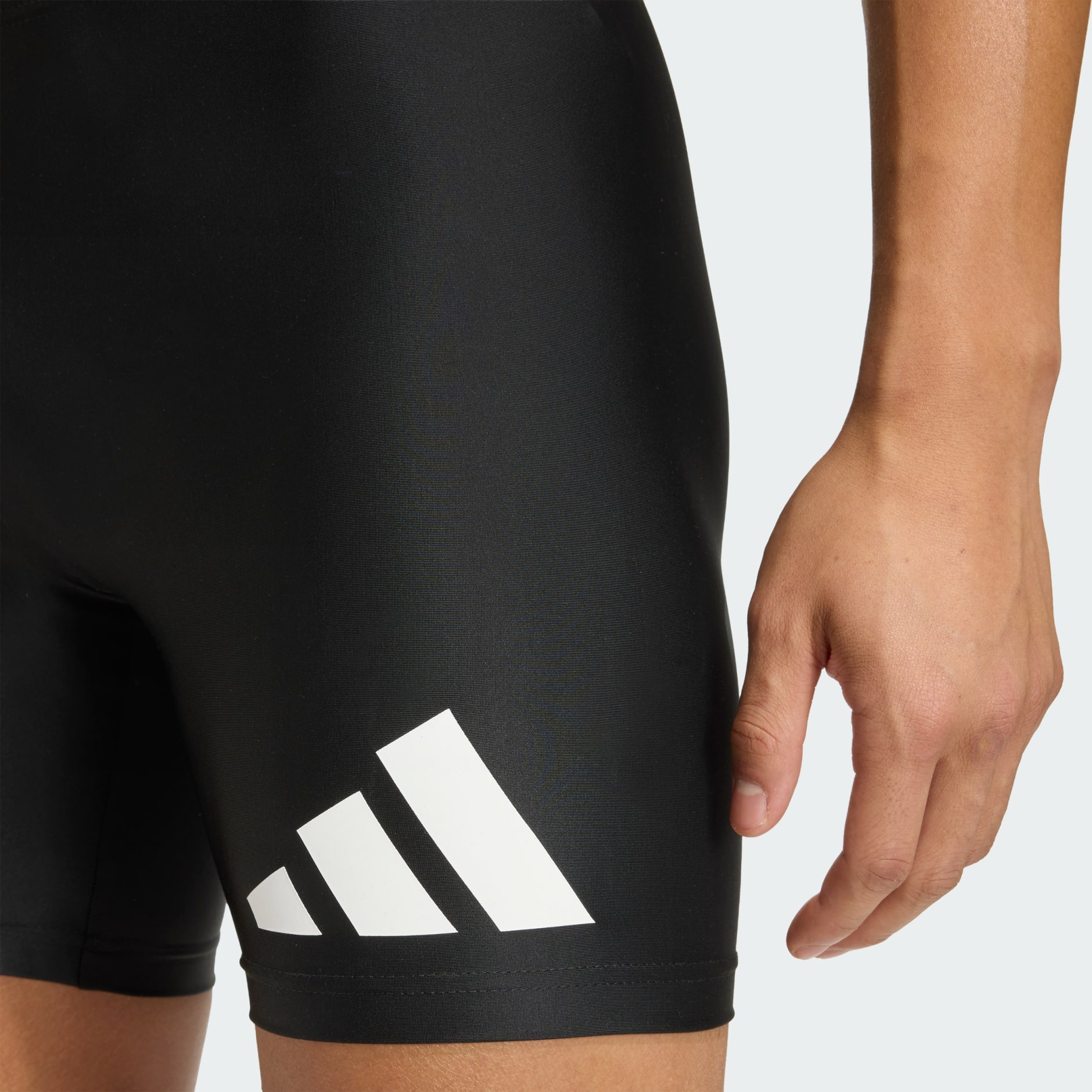 ȘORT PENTRU &Icirc;NOT MID