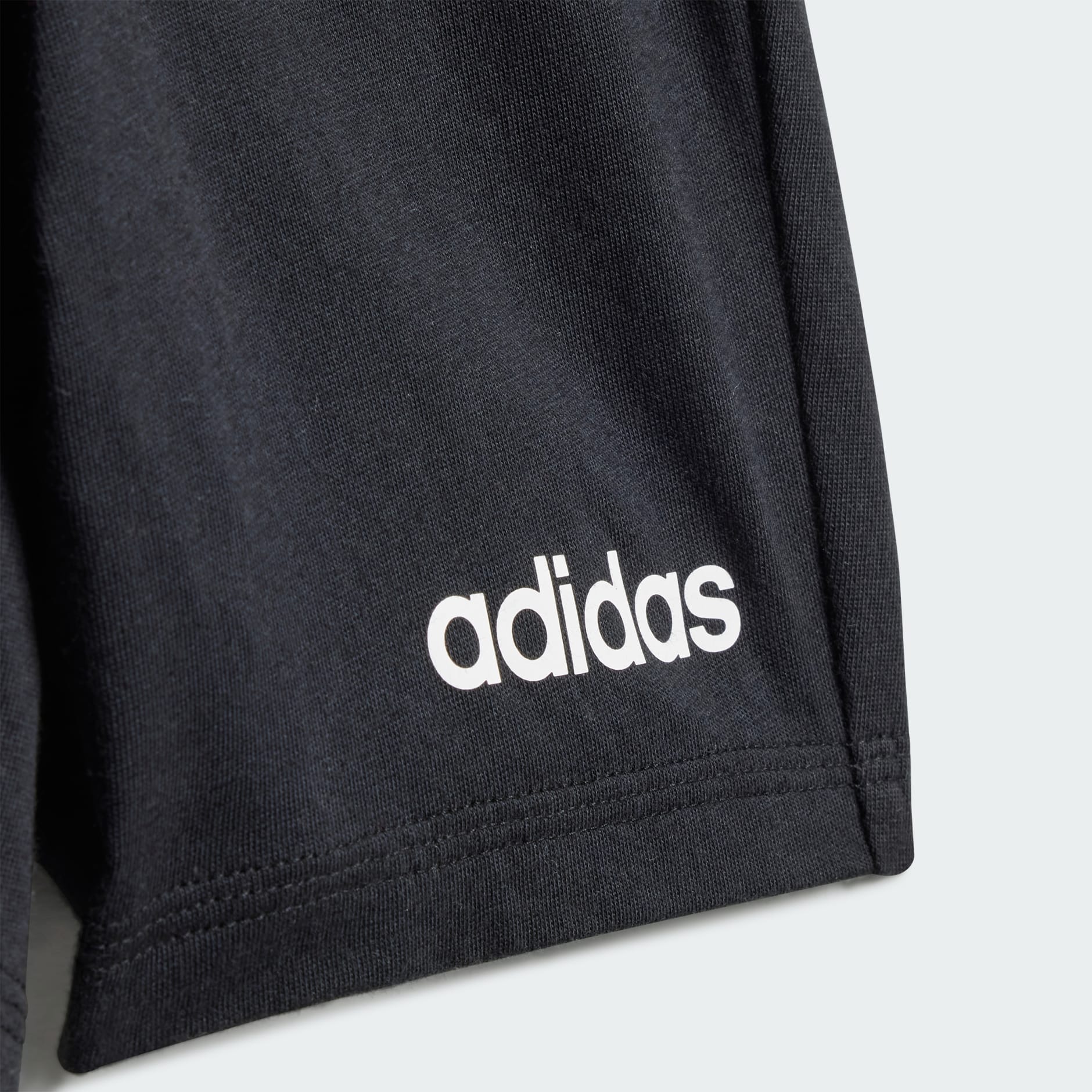 Set cu tricou Essentials pentru copii