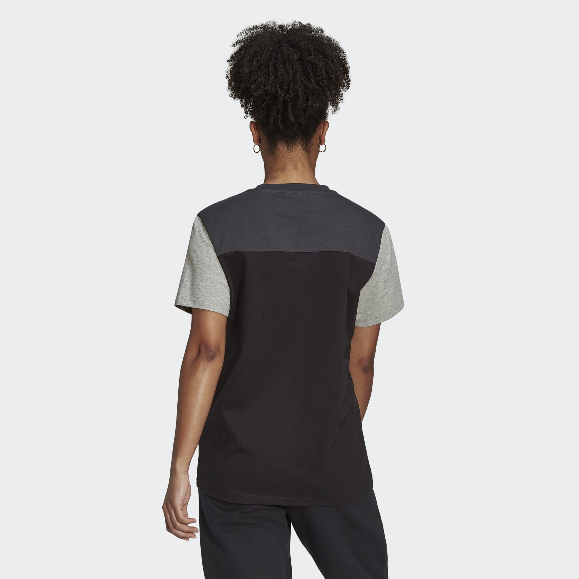 تيشيرت Essentials Colorblock Logo