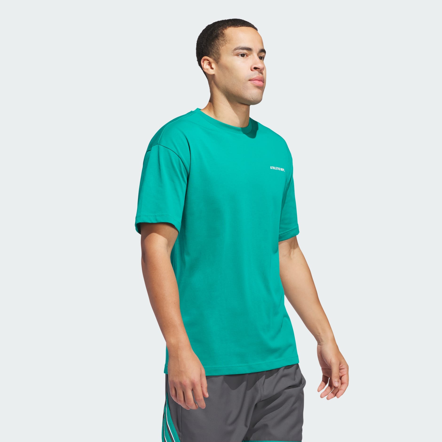 Select Graphic Tee - Green | adidas Hong Kong