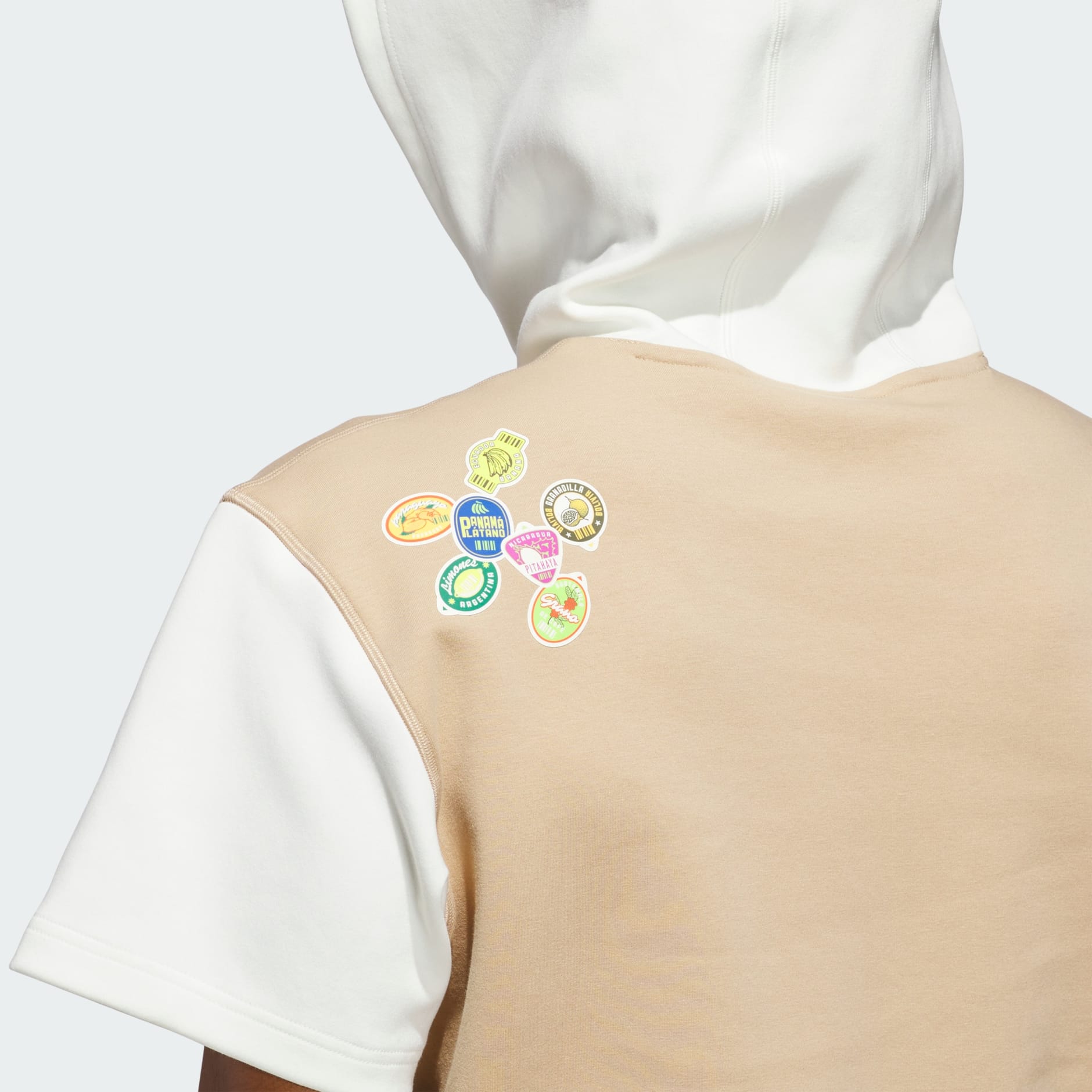 Hanorac cu m&acirc;necă scurtă cu tematică de Luna Națională a Patrimoniului Hispanic (unisex)