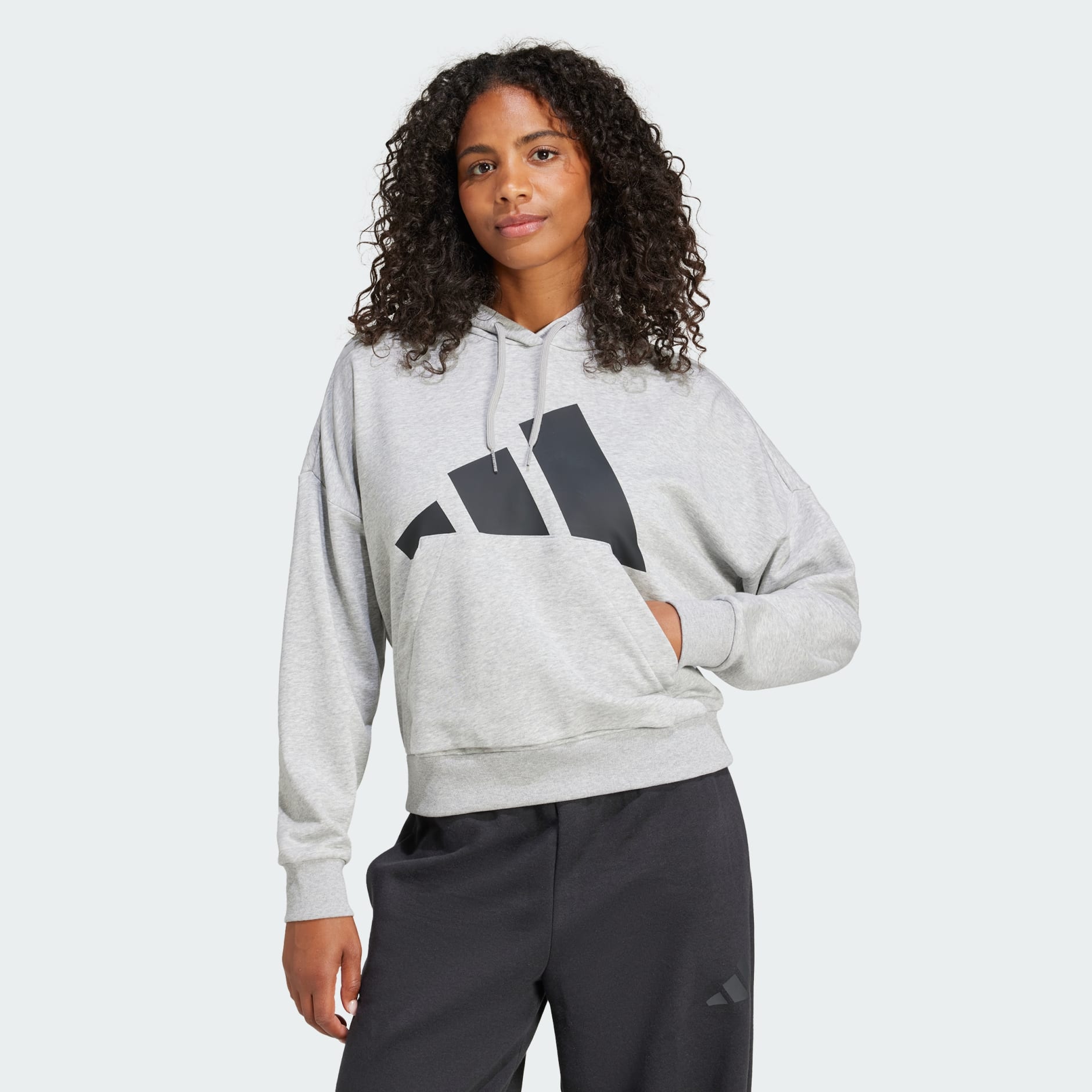 Buzo con capucha Essentials Big Logo French Terry Loose