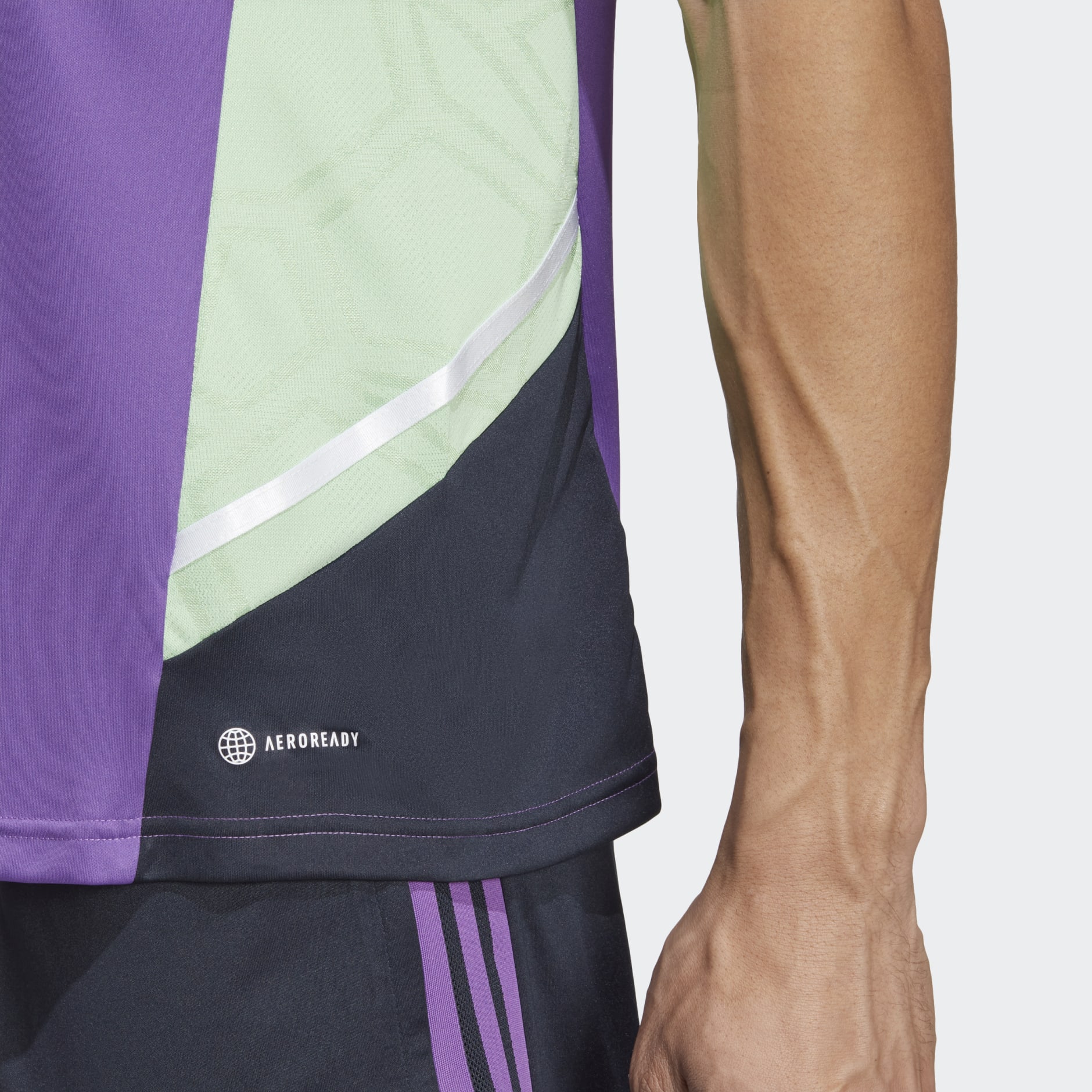 Real Madrid Condivo 22 Training Jersey