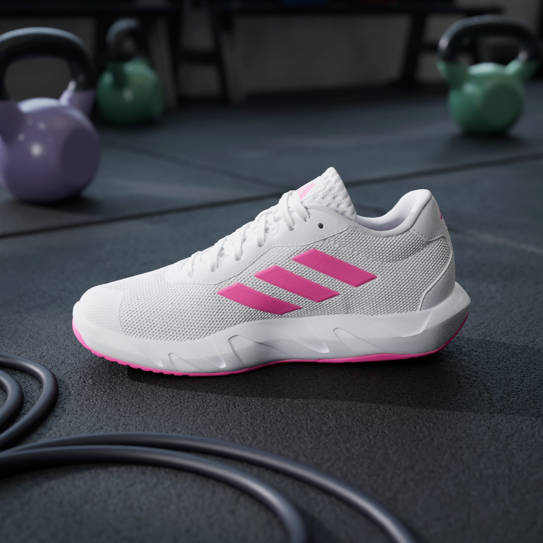 Amplimove Training Shoes