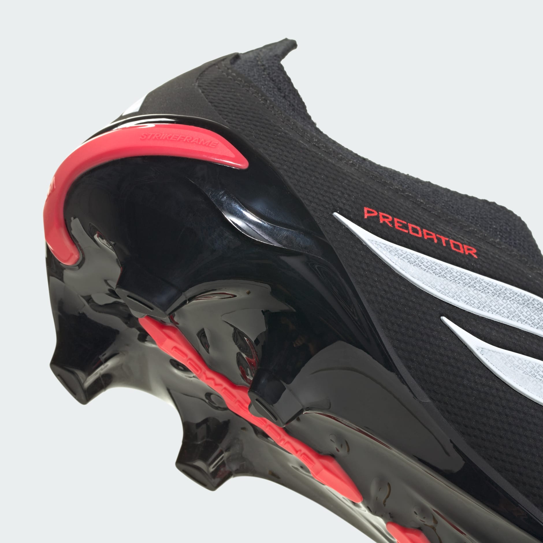 Ghetele PREDATOR LEAGUE fără șireturi pentru teren dur