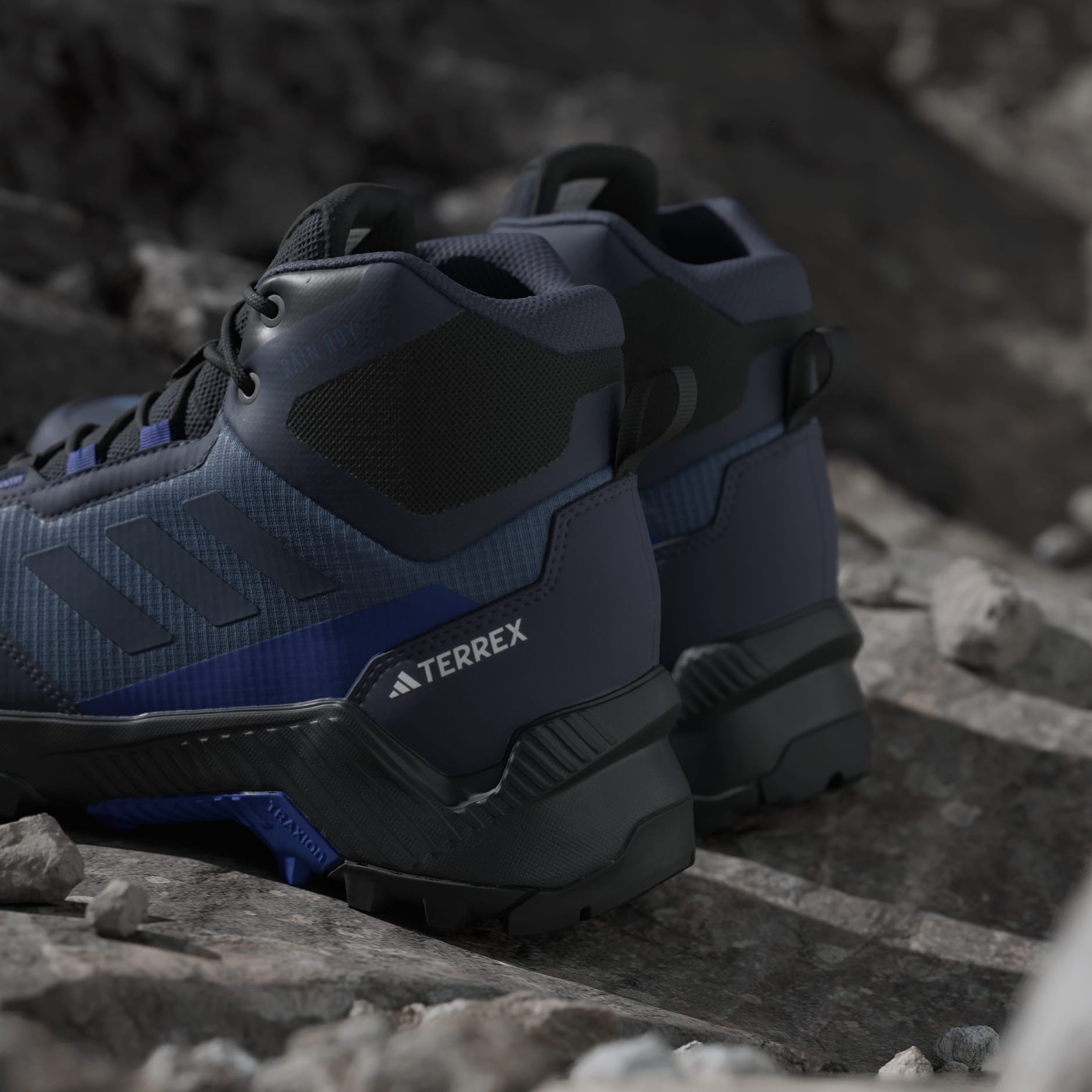 Tenis de Senderismo Eastrail 2.0 RAIN.RDY Mid