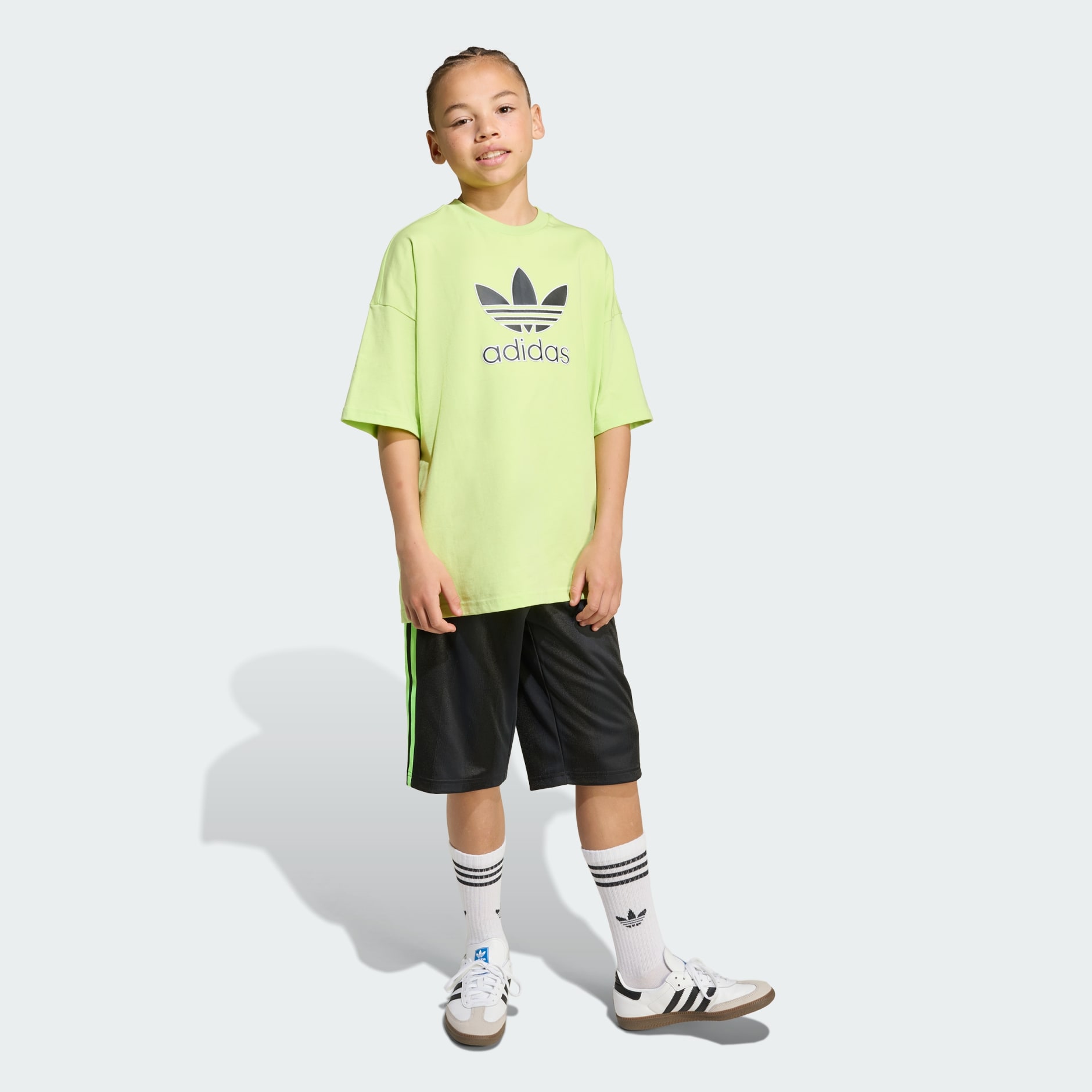 Oversize Trefoil Tee