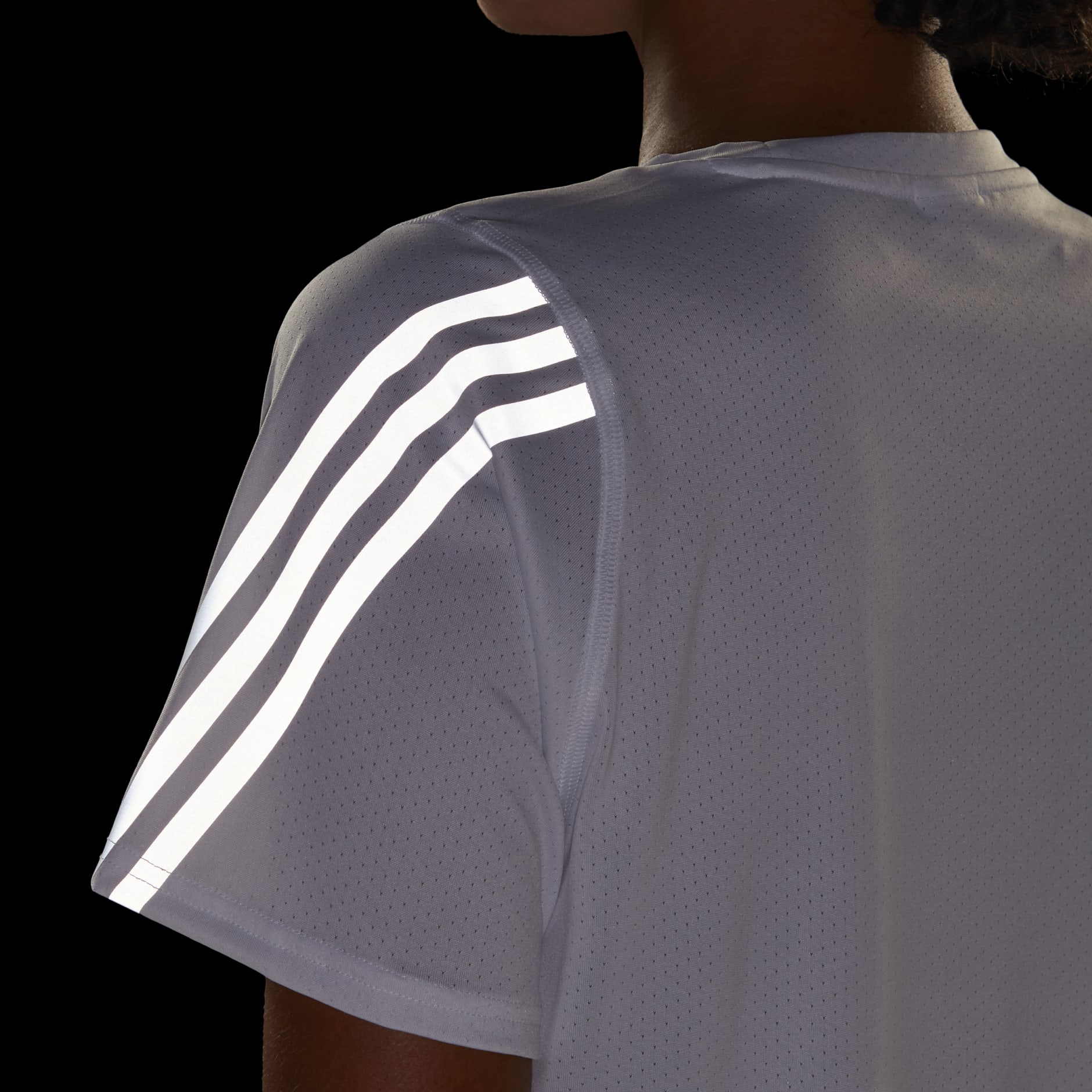 Run Icons 3-Stripes Low-Carbon Running Tee