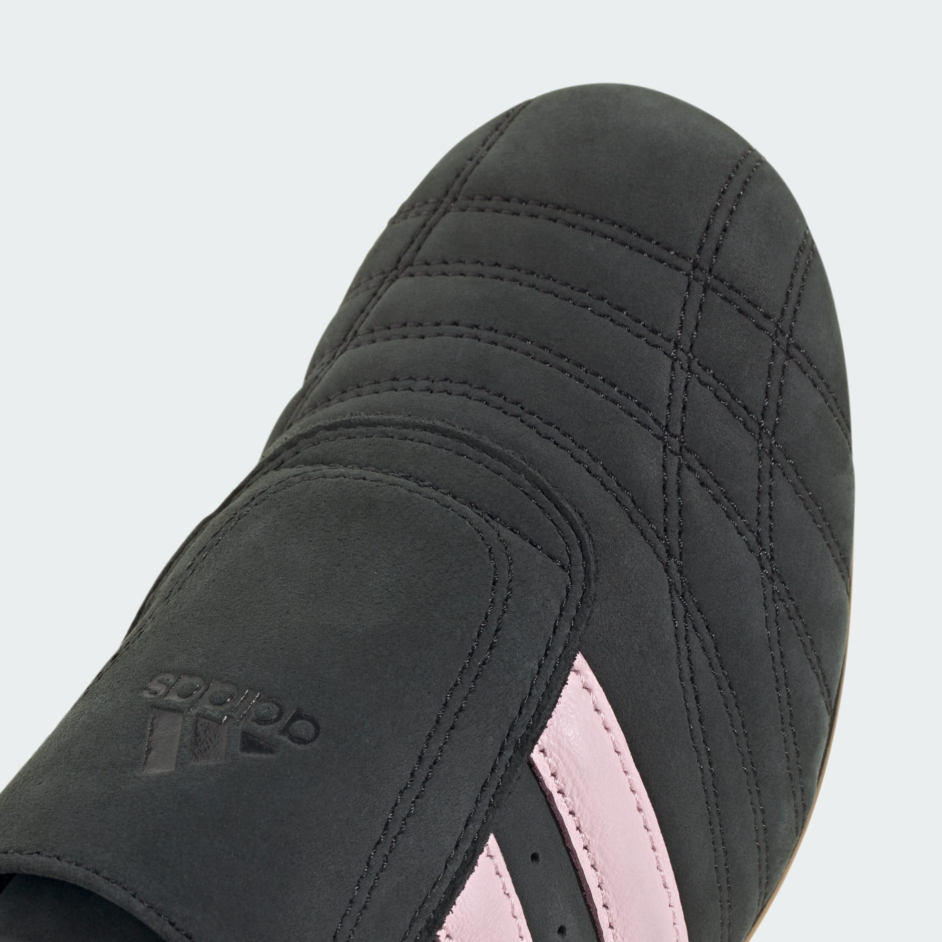 Adidas Taekwondo 運動鞋