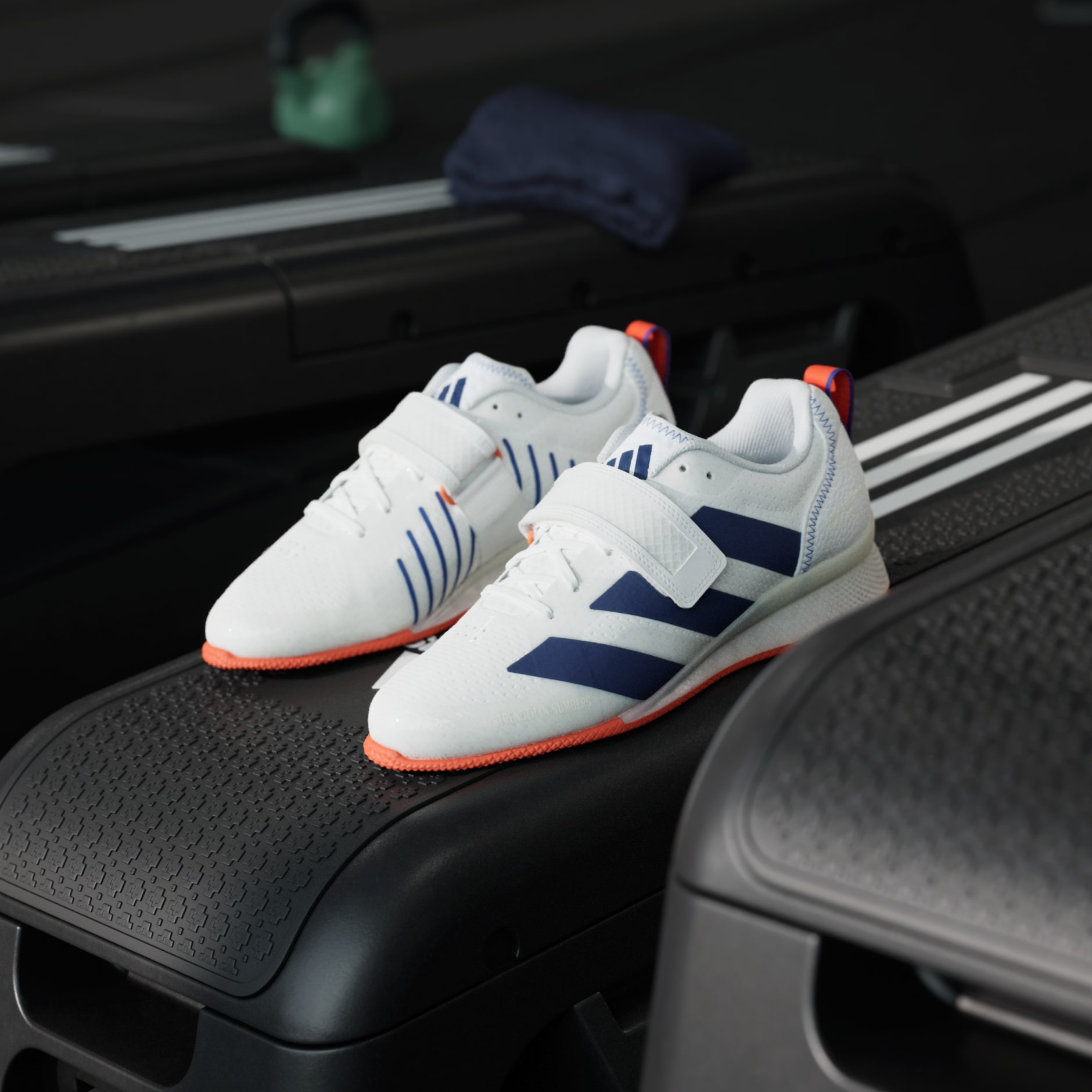 Tenisice Adipower Weightlifting 3