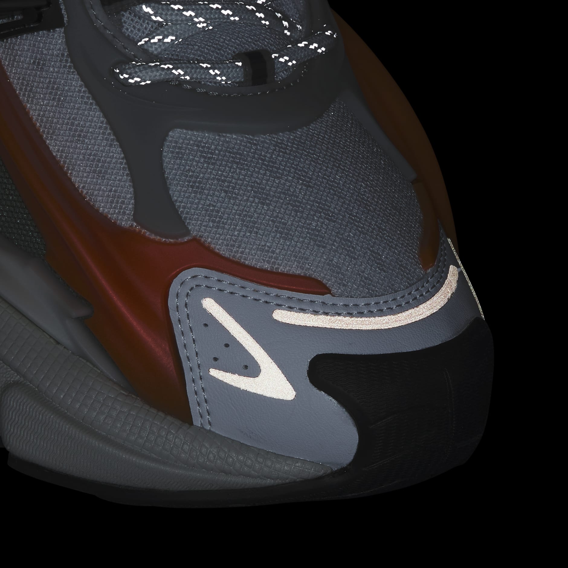 Virgina Adistar Jellyfish de Pharrell