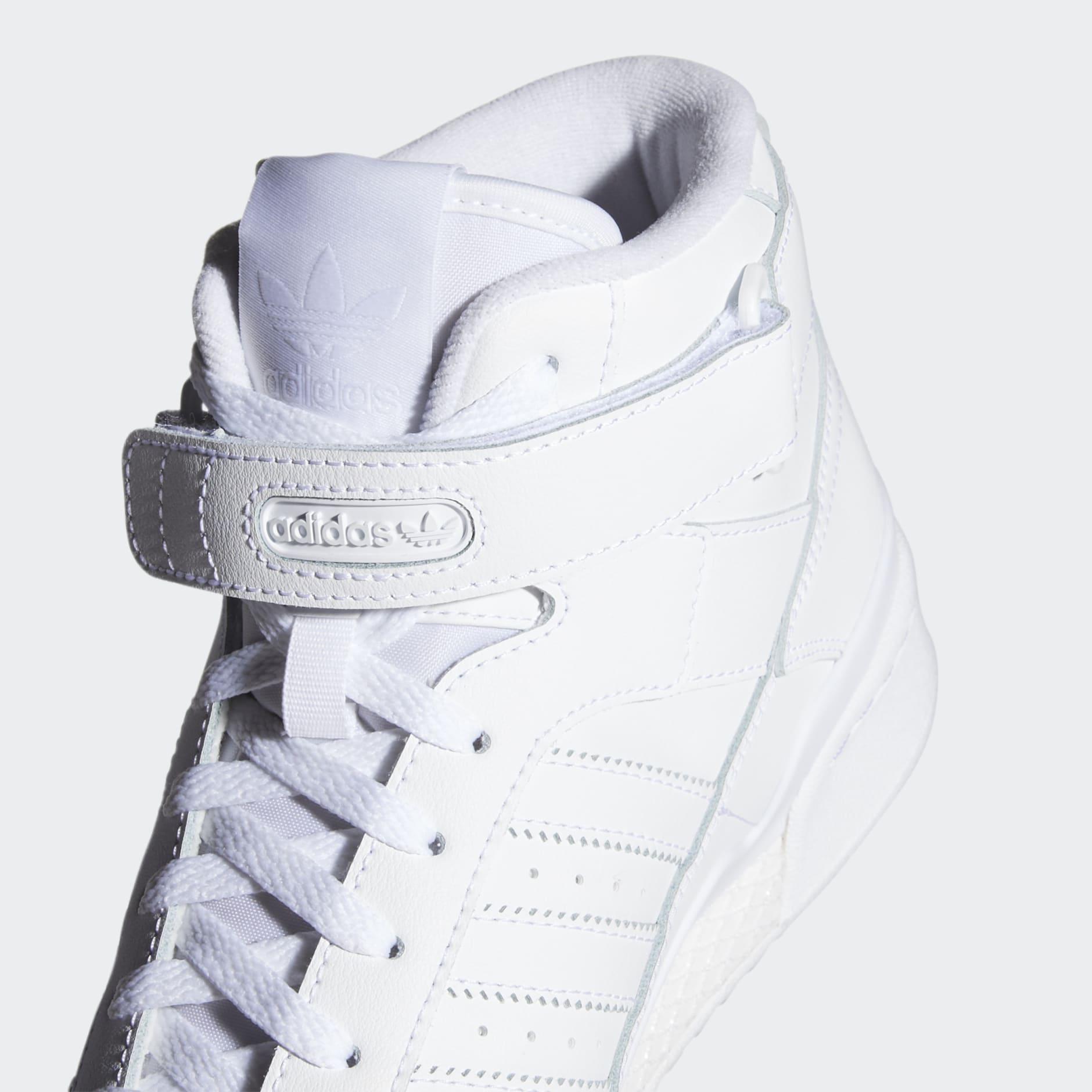 Adidas originals forum mid best sale triple white