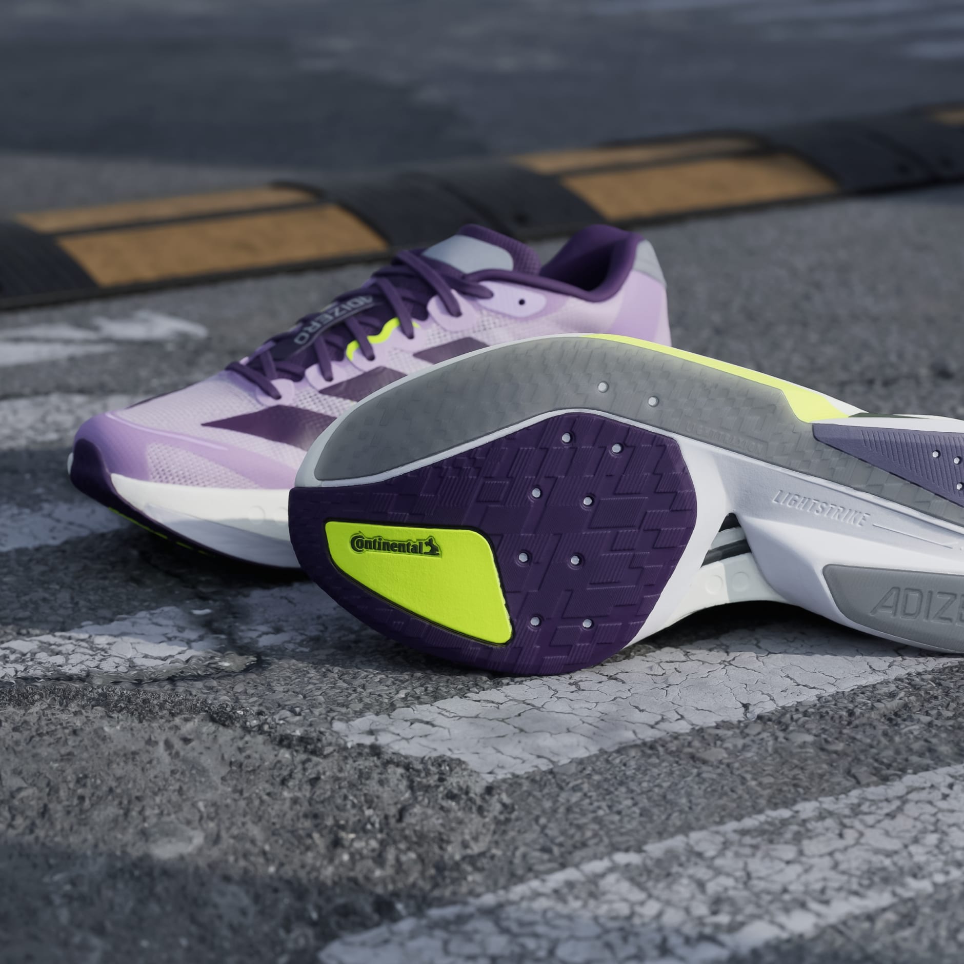 Pantofi Adizero Boston 13