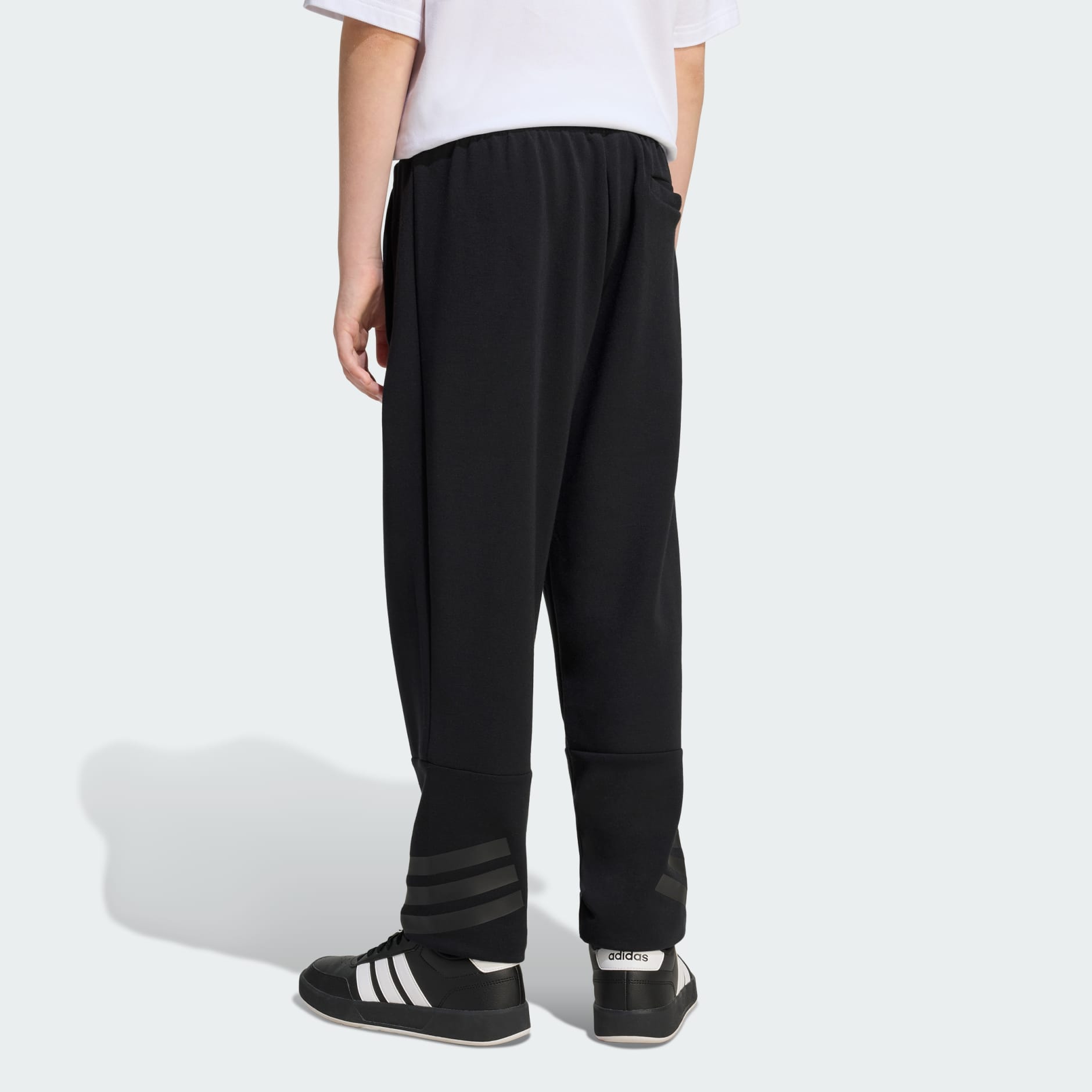 FUTURE ICONS 3-STRIPES CUFFED PANTS