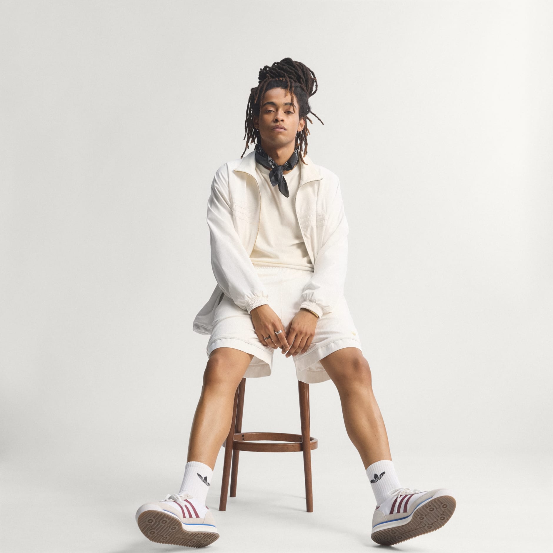 BLUZĂ DE TRENING LEJERĂ 98