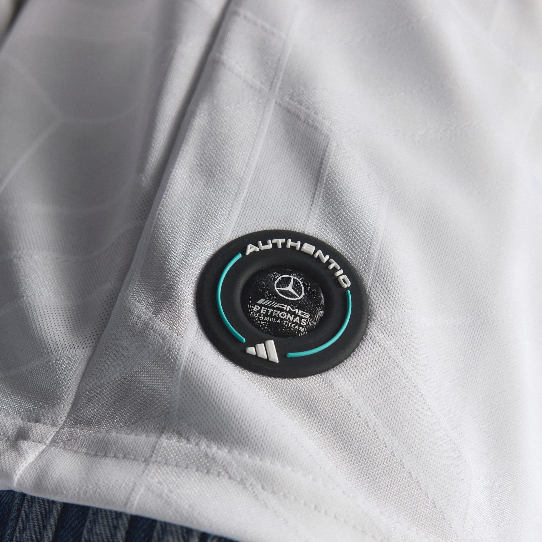 AUTENTIČNI DRES DUGIH RUKAVA MERCEDES - AMG PETRONAS FORMULA 1 TEAM DRIVER