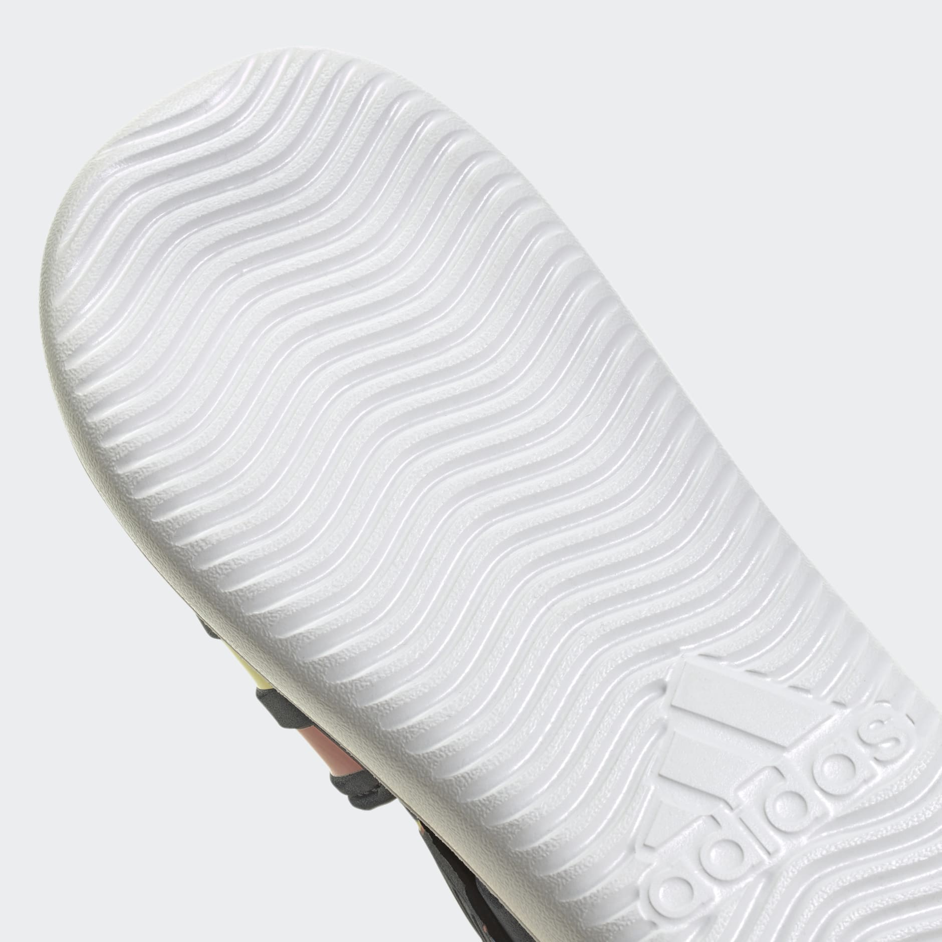 Water Closed-Toe Summer Sandals