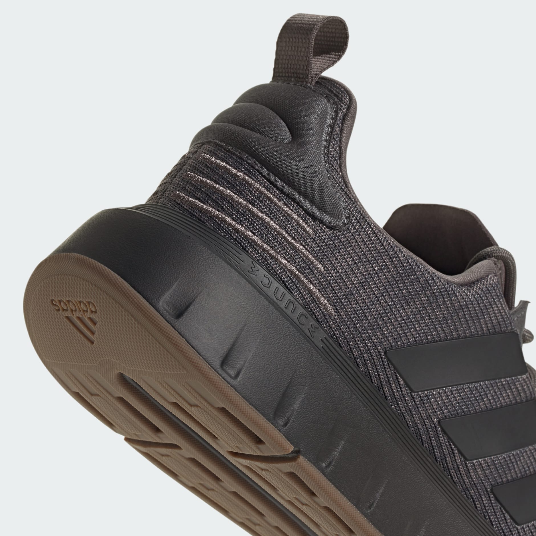 Adidas swift run carbon black online