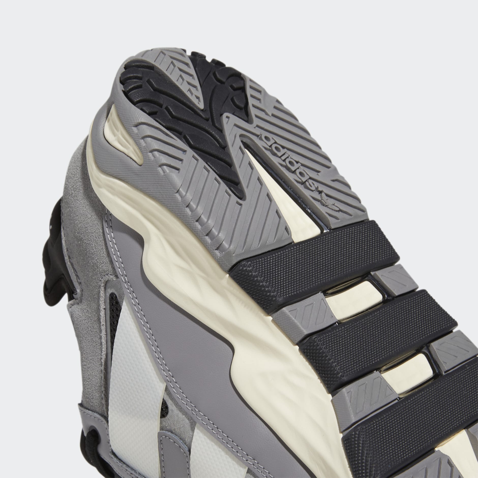 Niteball Shoes