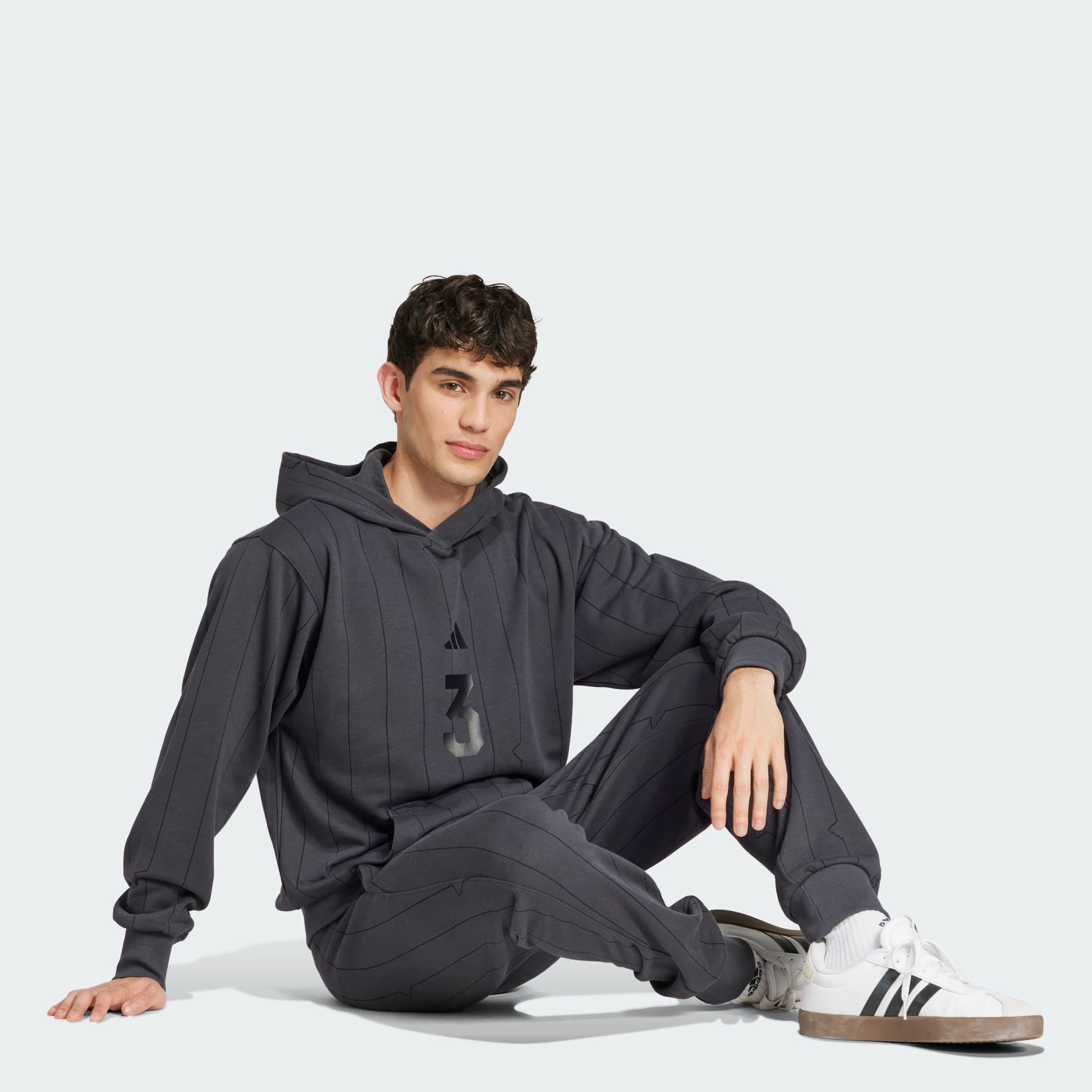 Seasonal Essentials US Sport Hoodie