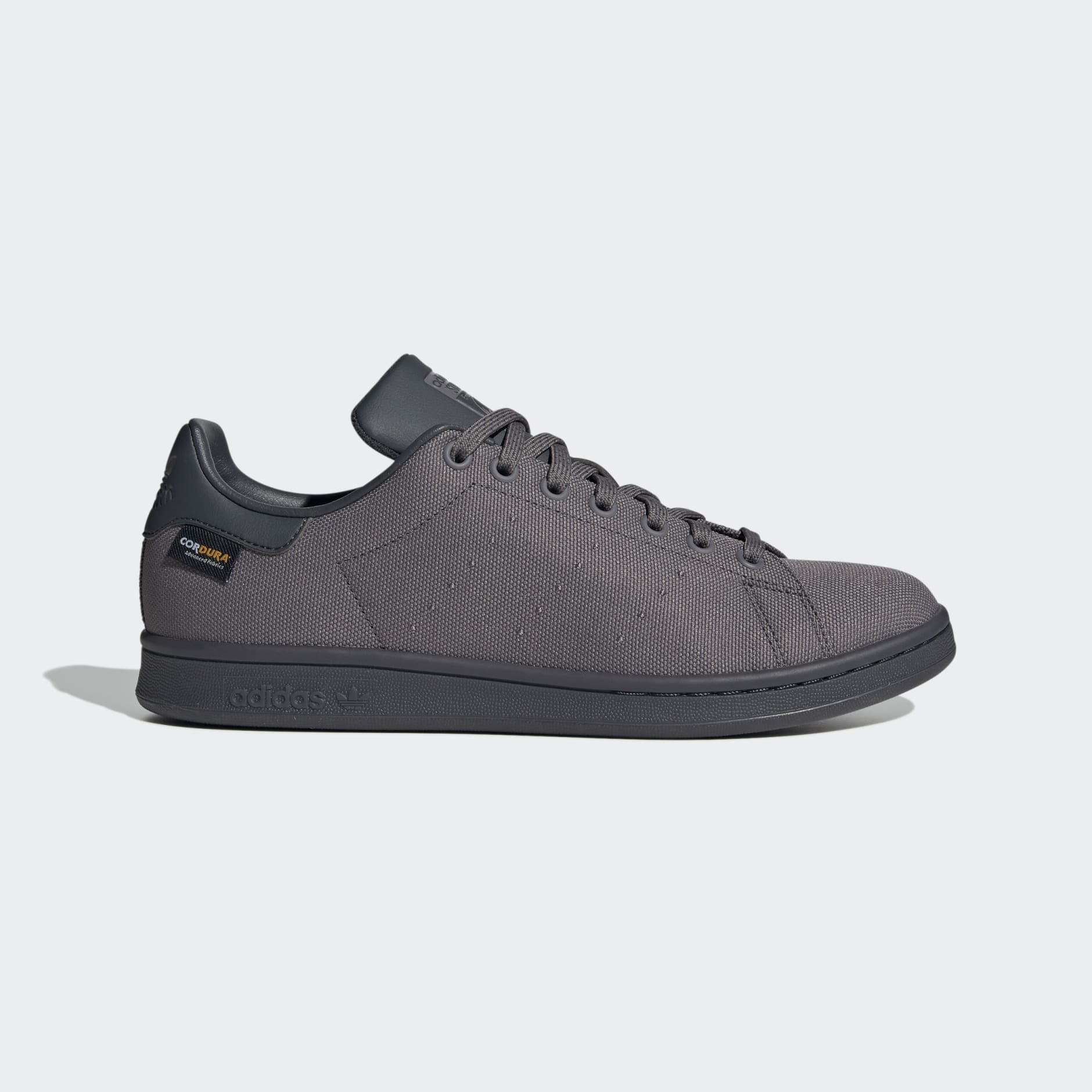 حذاء Stan Smith