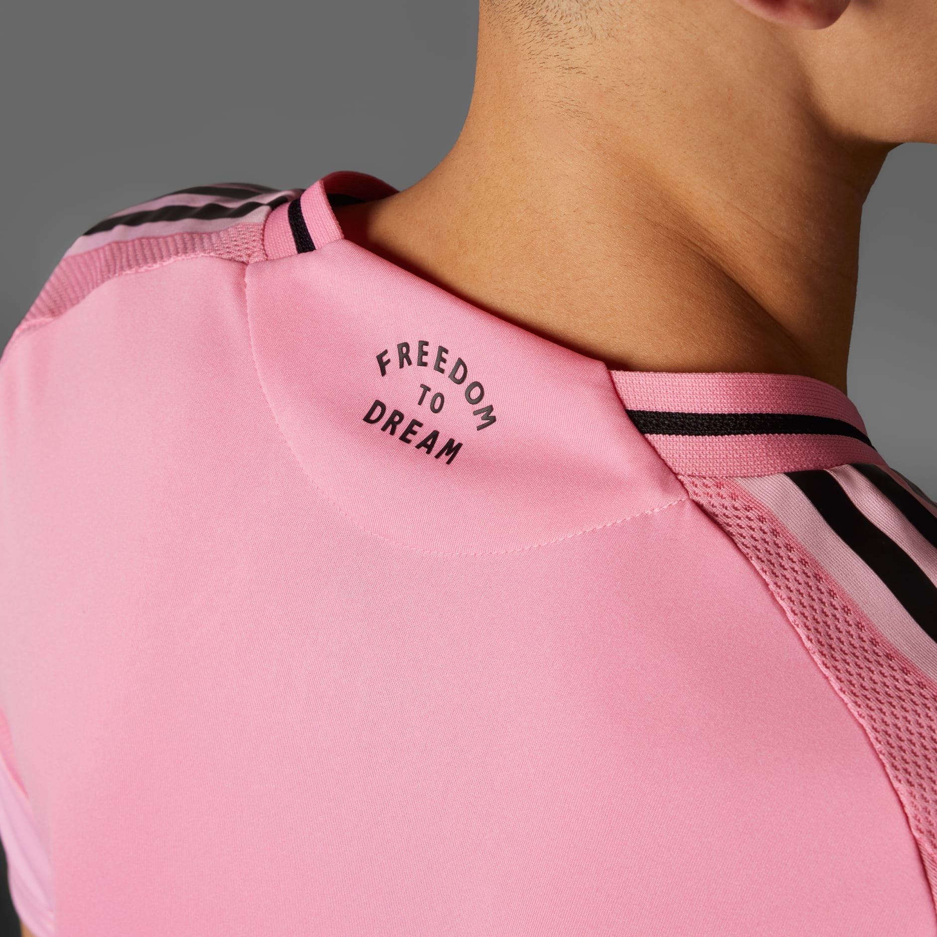 アディダス　ユニフォーム　M Clothing - Inter Miami CF 25/26 Home Authentic Jersey - Pink