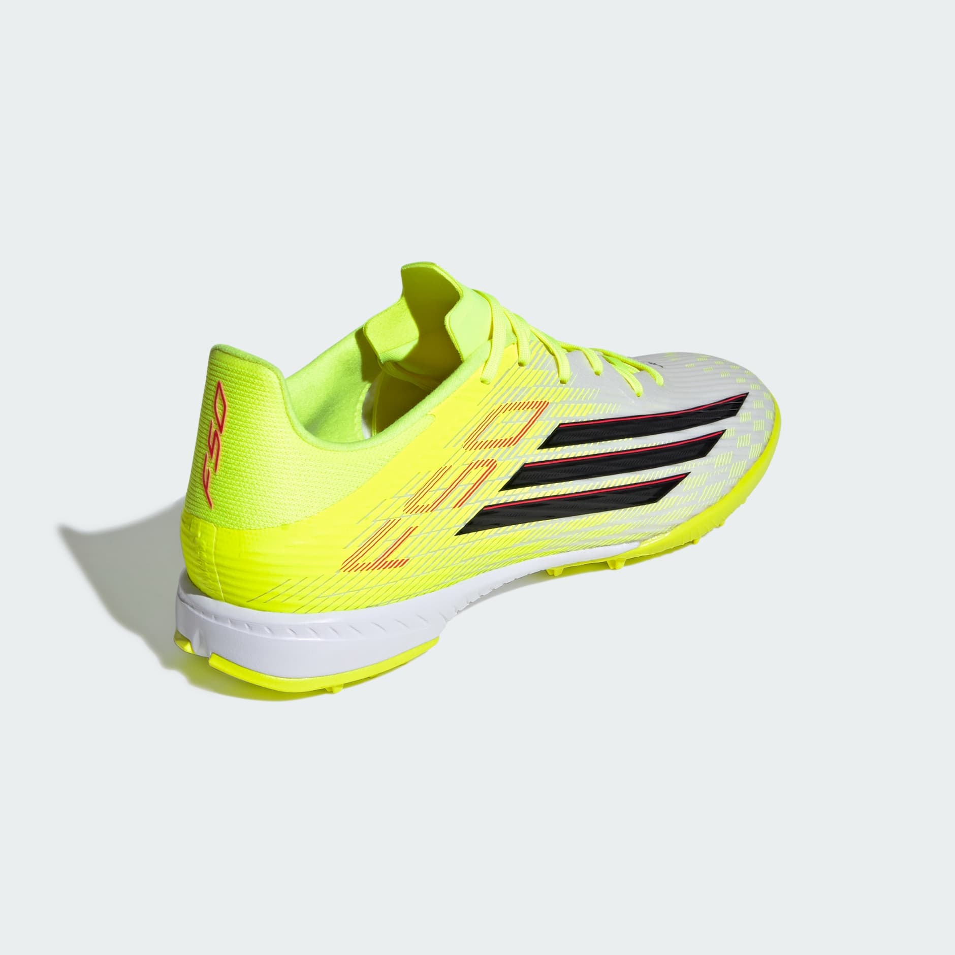 Chaussure de football F50 LEAGUE Turf