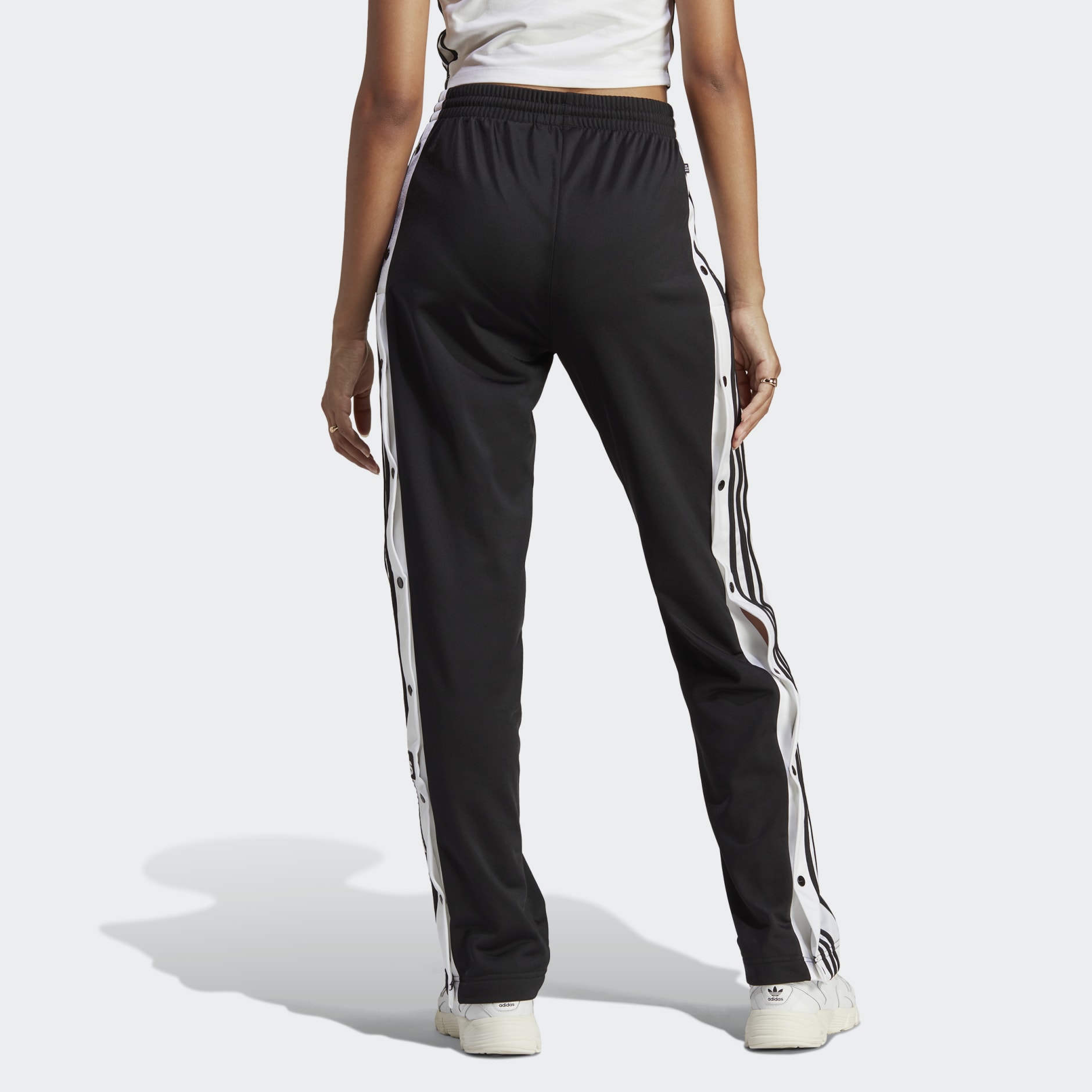 adidas Originals Adicolor Oversized Tear-Away Track Pant  Track pants  outfit, Adidas track pants outfit, Adidas track pants