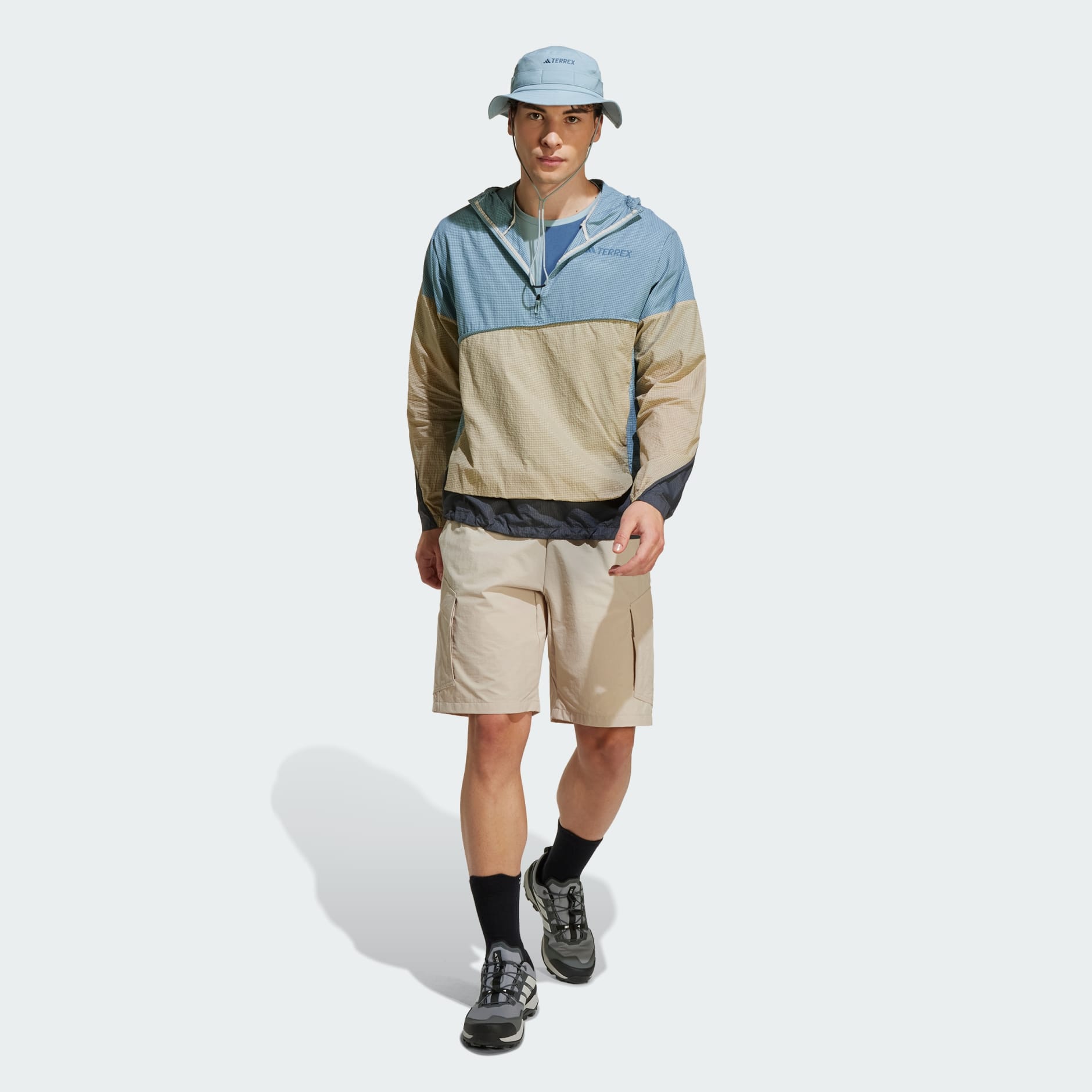 Kratke cargo hlače Terrex Xploric