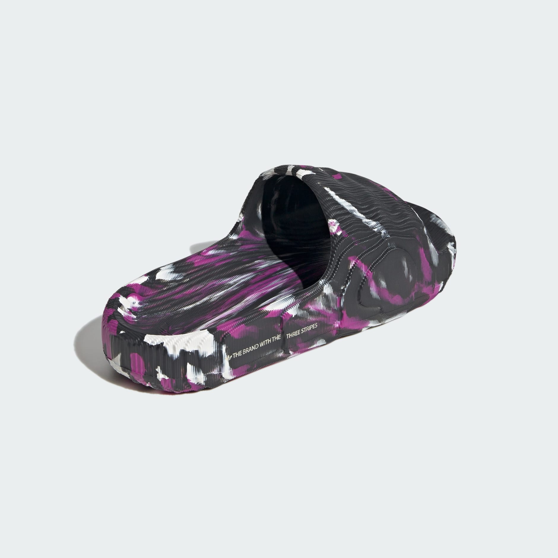 ADILETTE 22