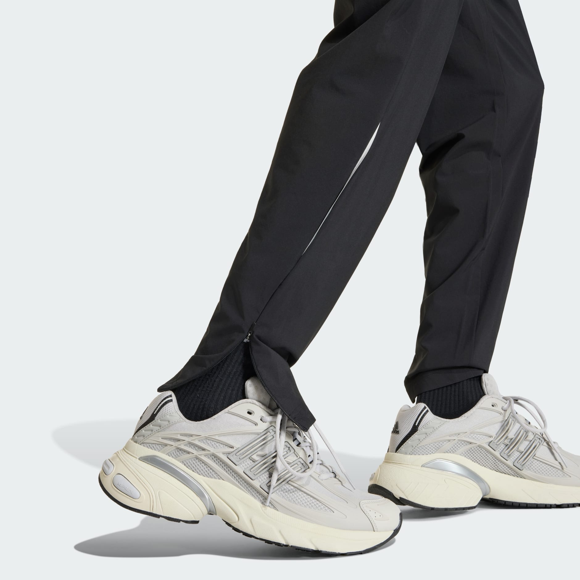 PANTALONI ȚESUȚI TECH TREFOIL ESSENTIALS