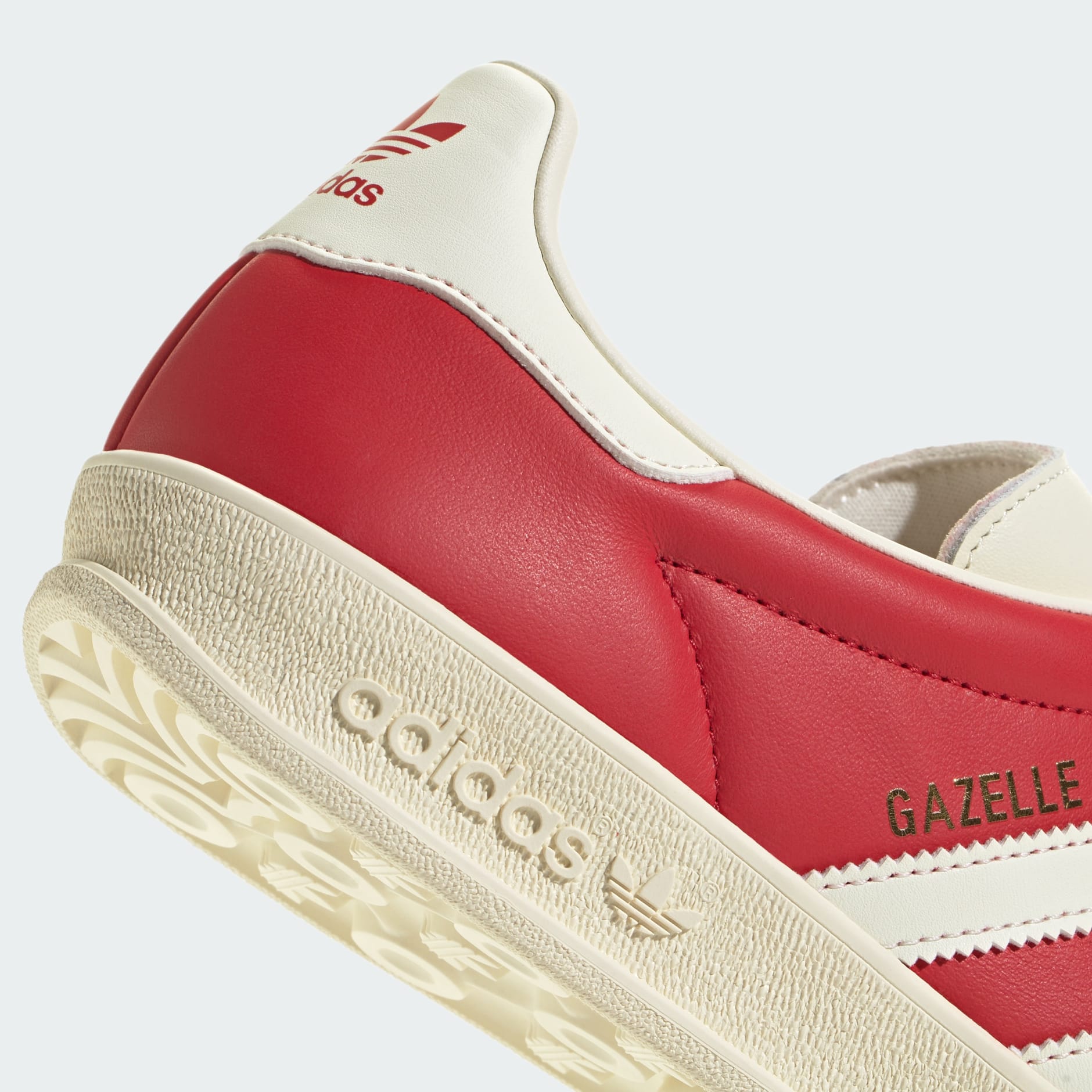Shoes - Gazelle Indoor Shoes - Red | adidas Oman