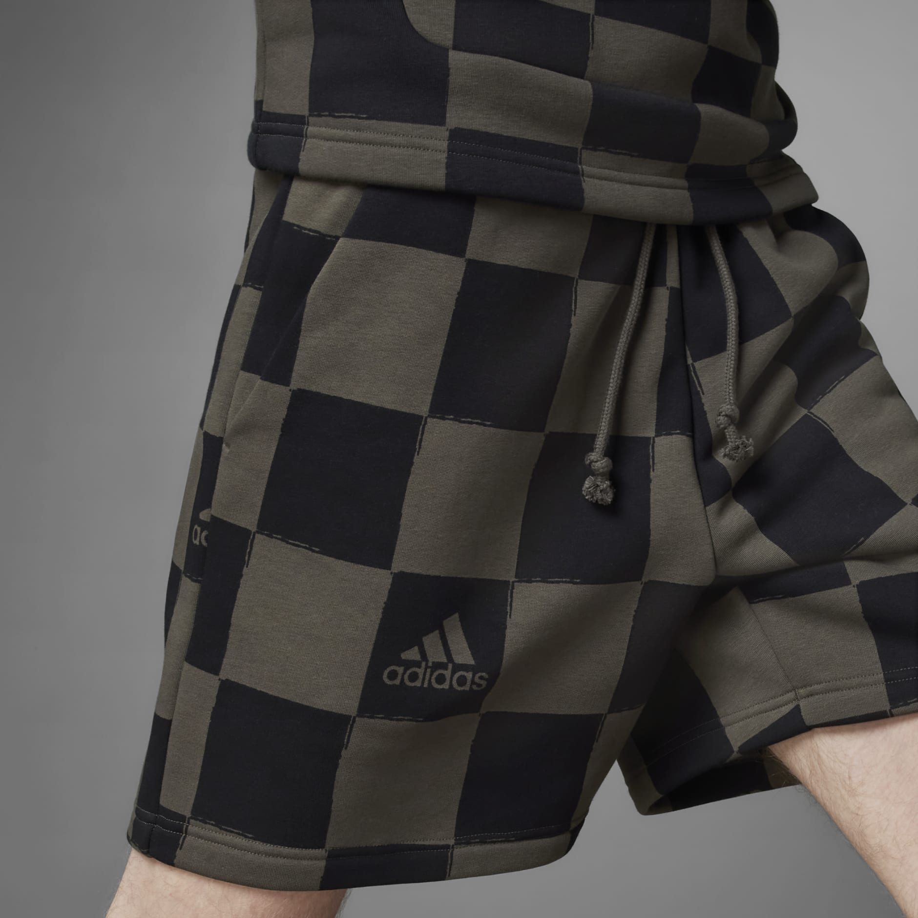 Sportswear Fleece Shorts (Gender Neutral)