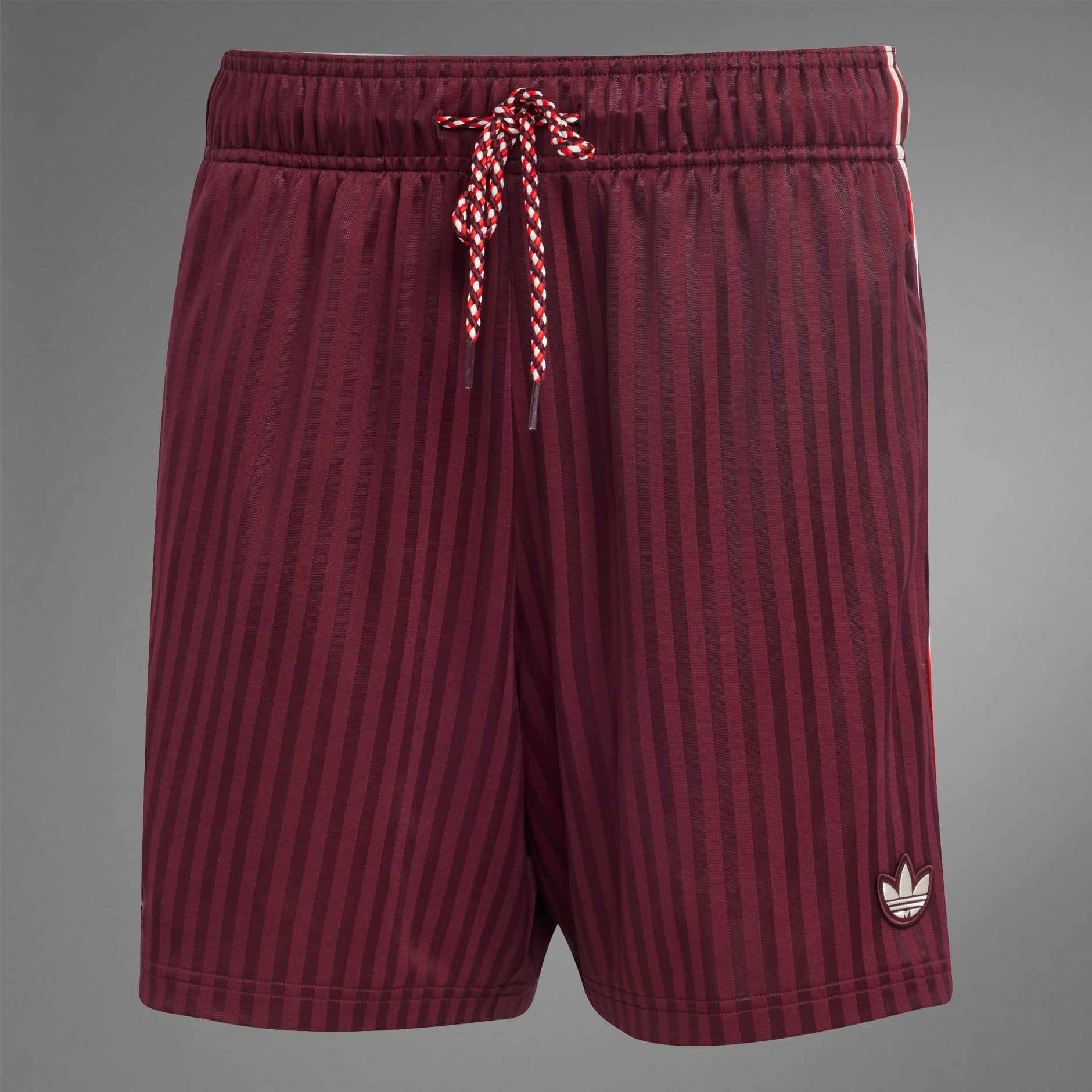 מכנסיים קצרים FC Bayern Terrace Icons