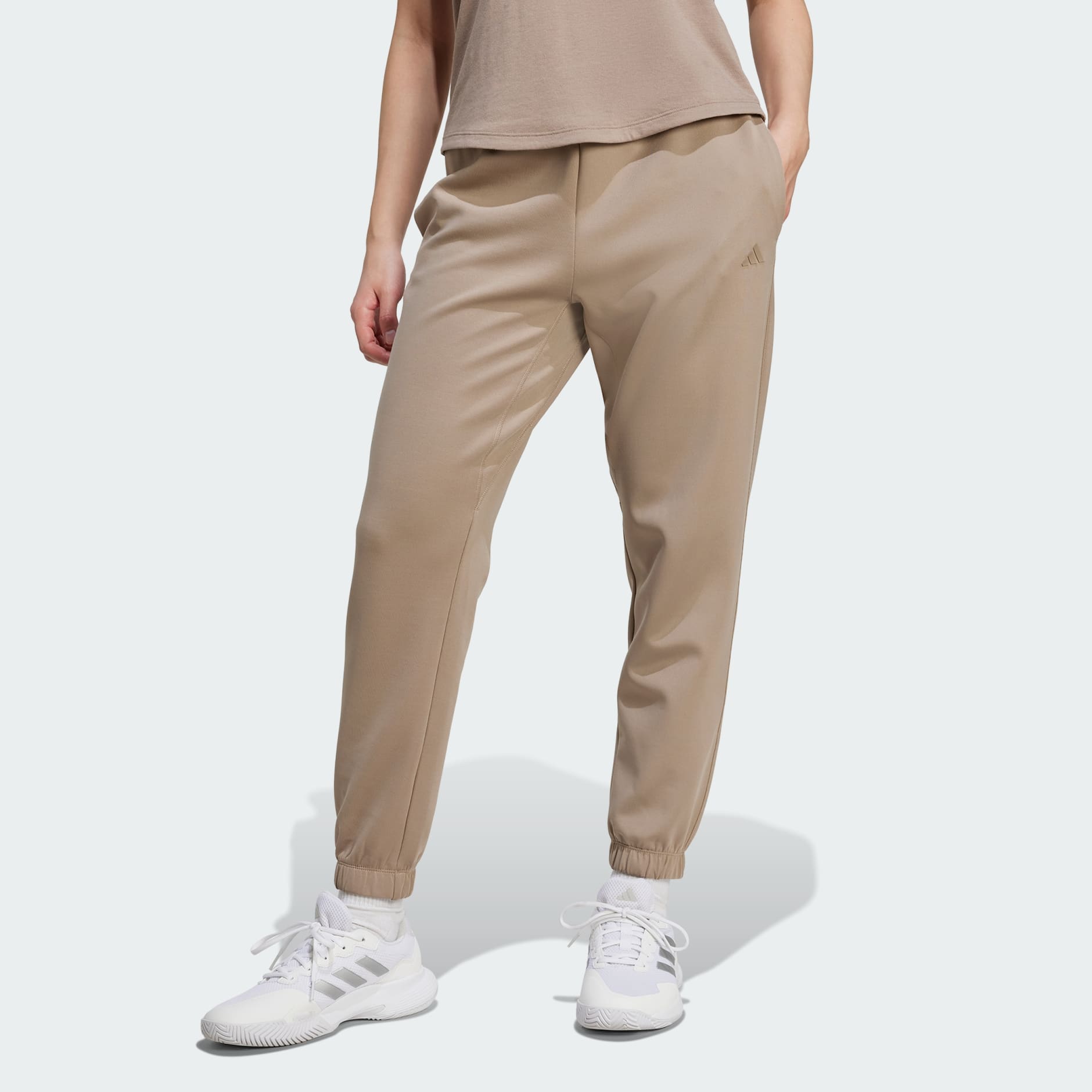 بنطال Yoga Essentials With Cuffs